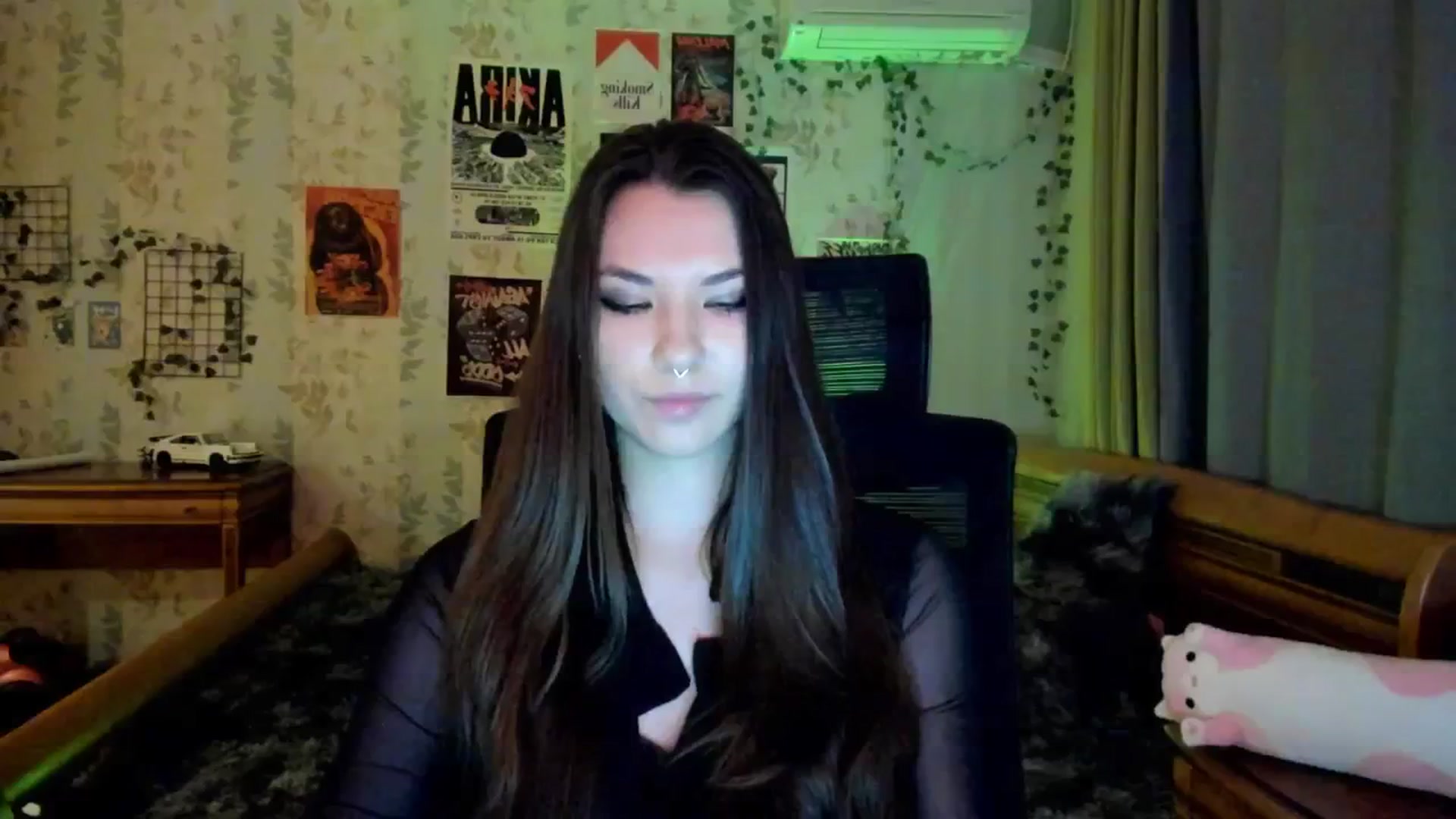 Gallery image thumbnail from AmnesiaGirl1's myfreecams stream on, 05/26/2025, 18:00 image 16 of 20