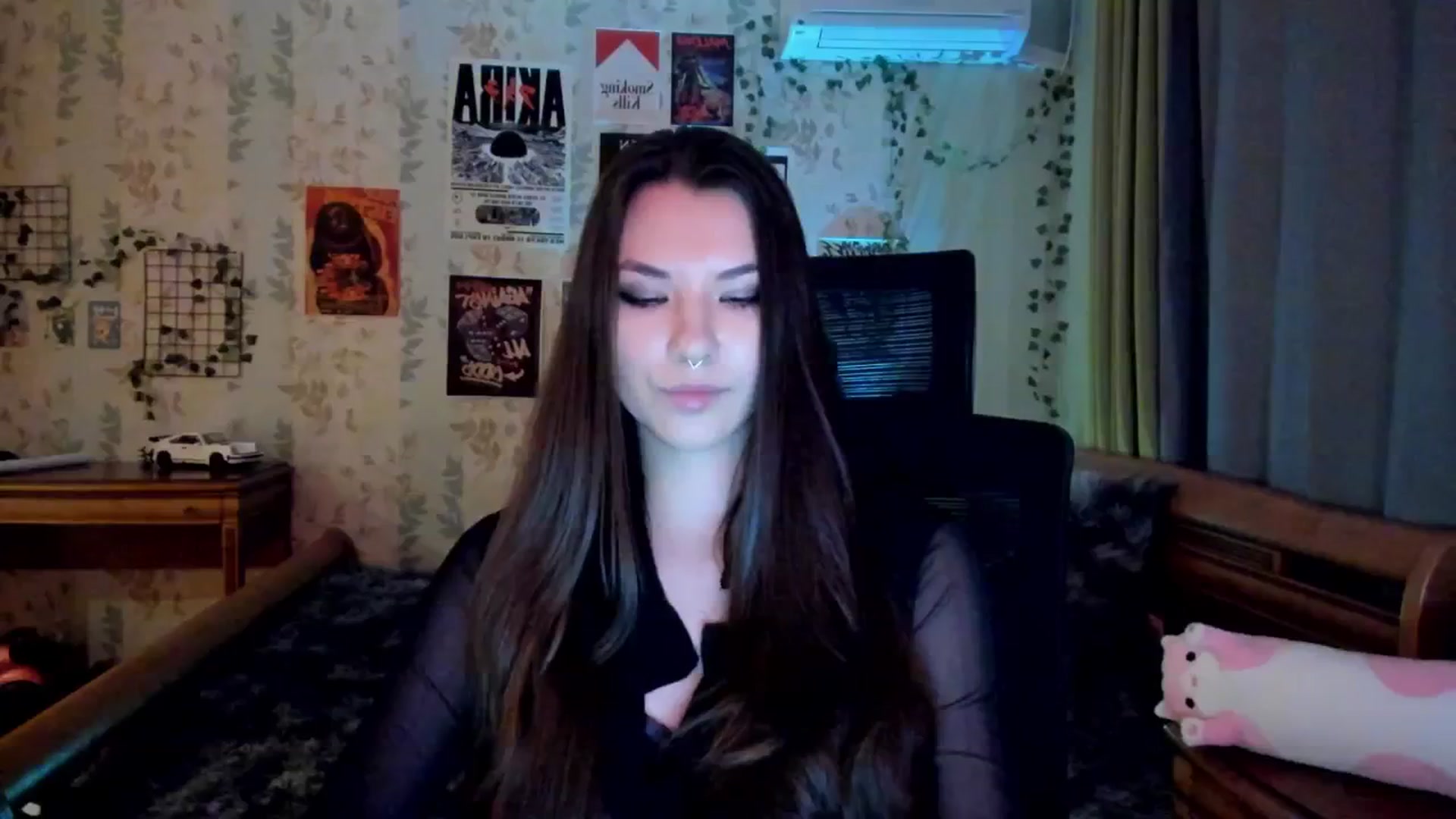 Gallery image thumbnail from AmnesiaGirl1's myfreecams stream on, 05/26/2025, 18:00 image 15 of 20