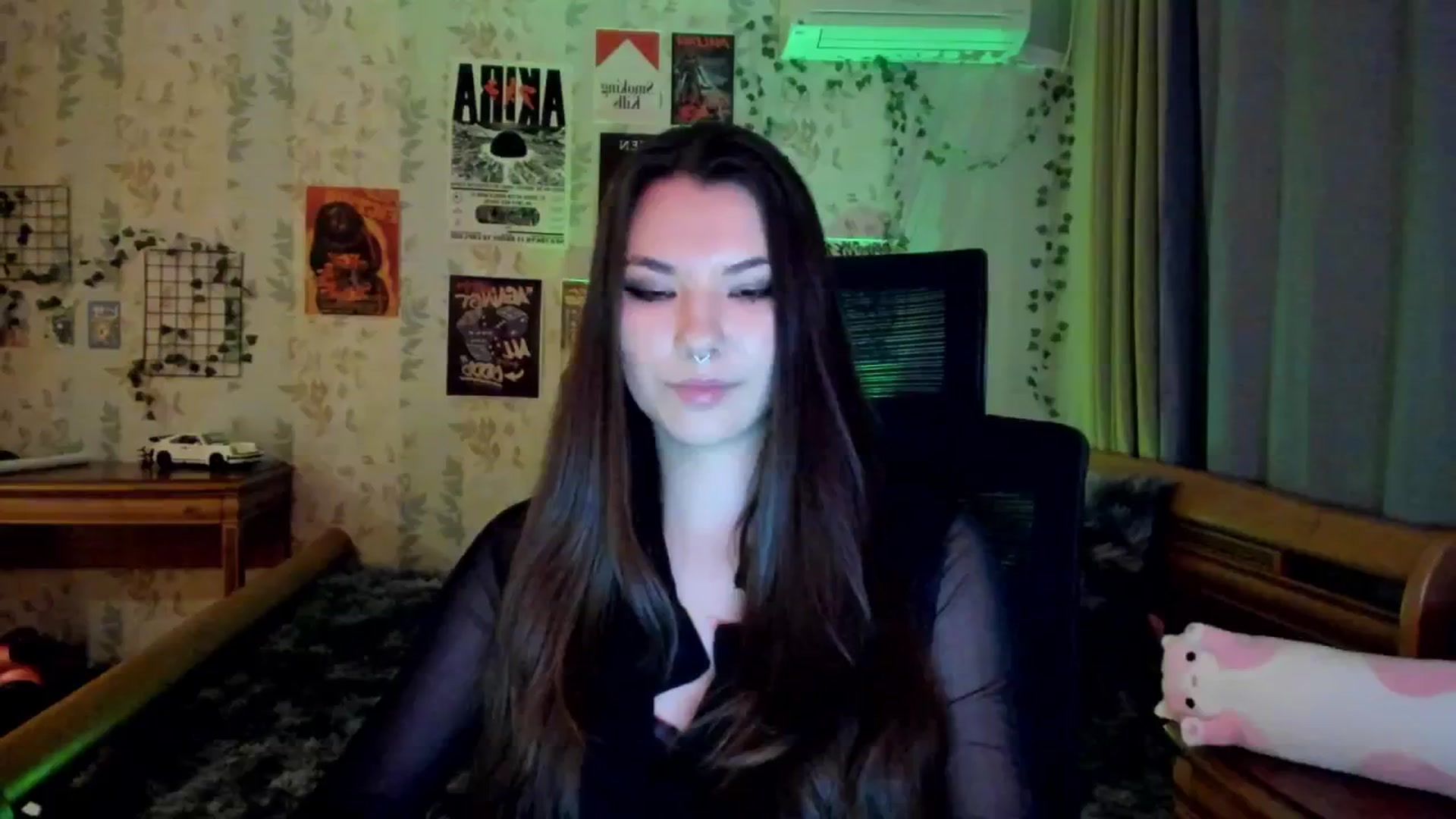 Gallery image thumbnail from AmnesiaGirl1's myfreecams stream on, 05/26/2025, 18:00 image 8 of 20