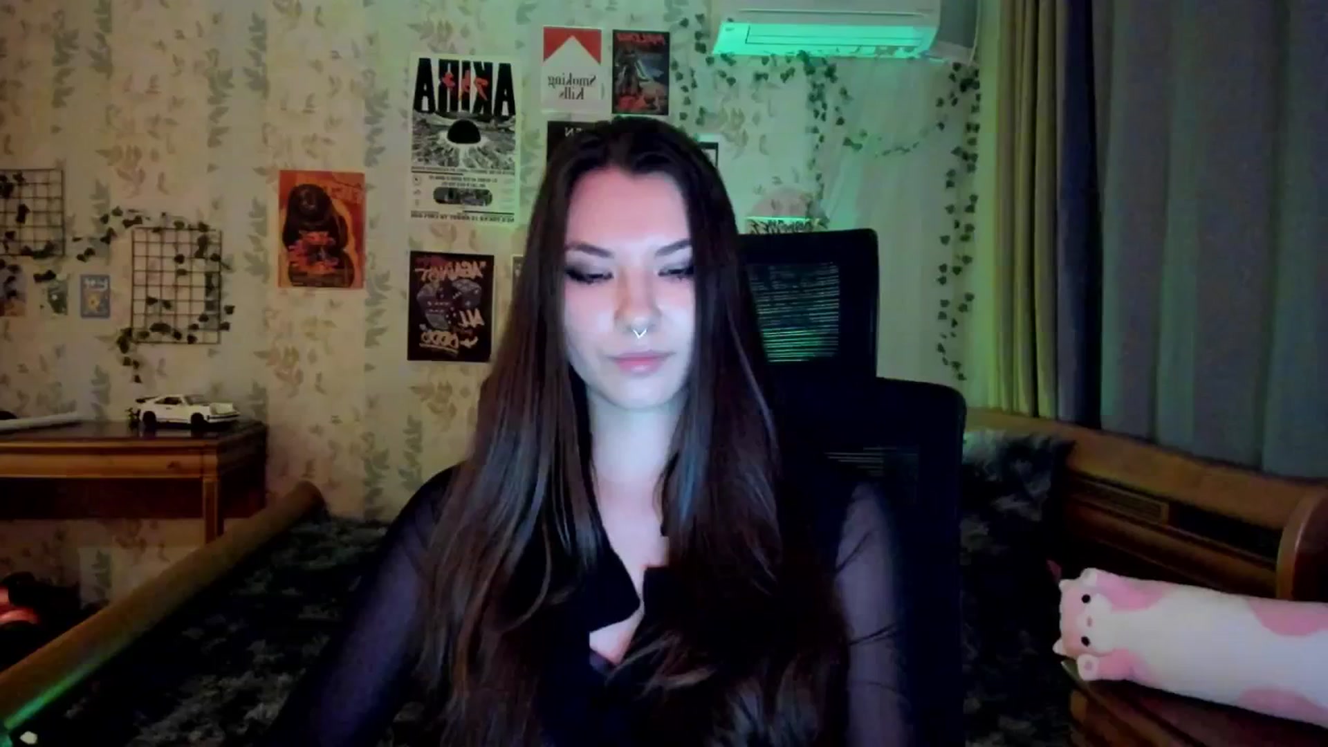 Gallery image thumbnail from AmnesiaGirl1's myfreecams stream on, 05/26/2025, 18:00 image 19 of 20