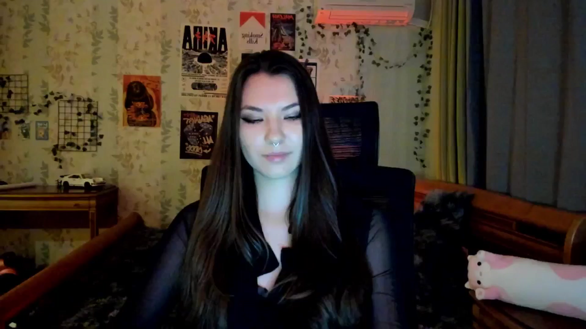 Gallery image thumbnail from AmnesiaGirl1's myfreecams stream on, 05/26/2025, 18:00 image 9 of 20