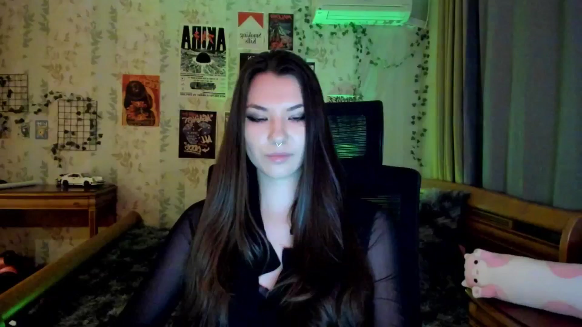 Gallery image thumbnail from AmnesiaGirl1's myfreecams stream on, 05/26/2025, 18:00 image 12 of 20