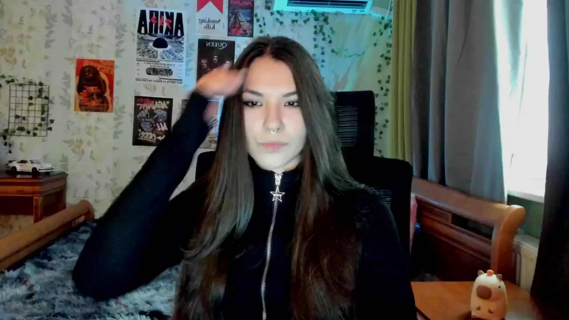 Gallery image thumbnail from AmnesiaGirl1's myfreecams stream on, 06/02/2025, 17:09 image 4 of 20