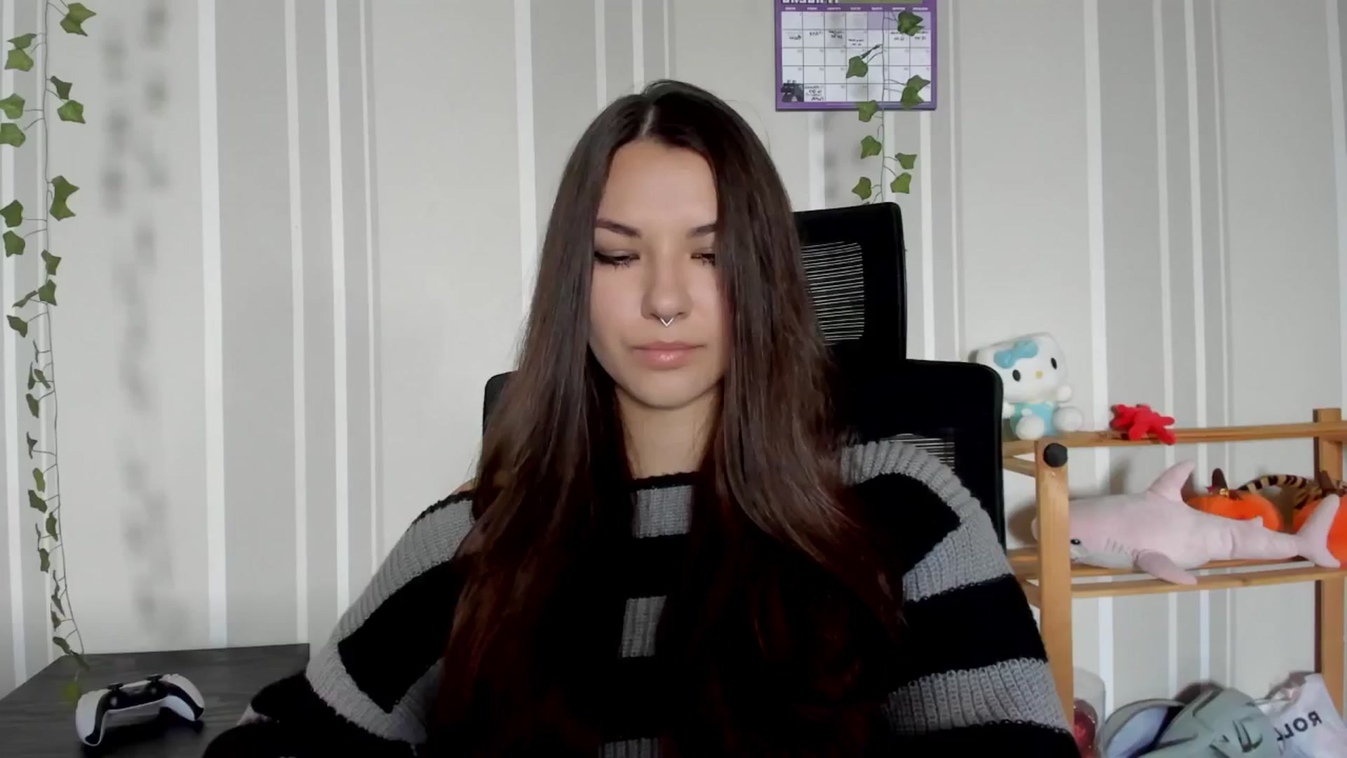 Gallery image thumbnail from AmnesiaGirl1's myfreecams stream on, 06/09/2025, 12:55 image 10 of 20