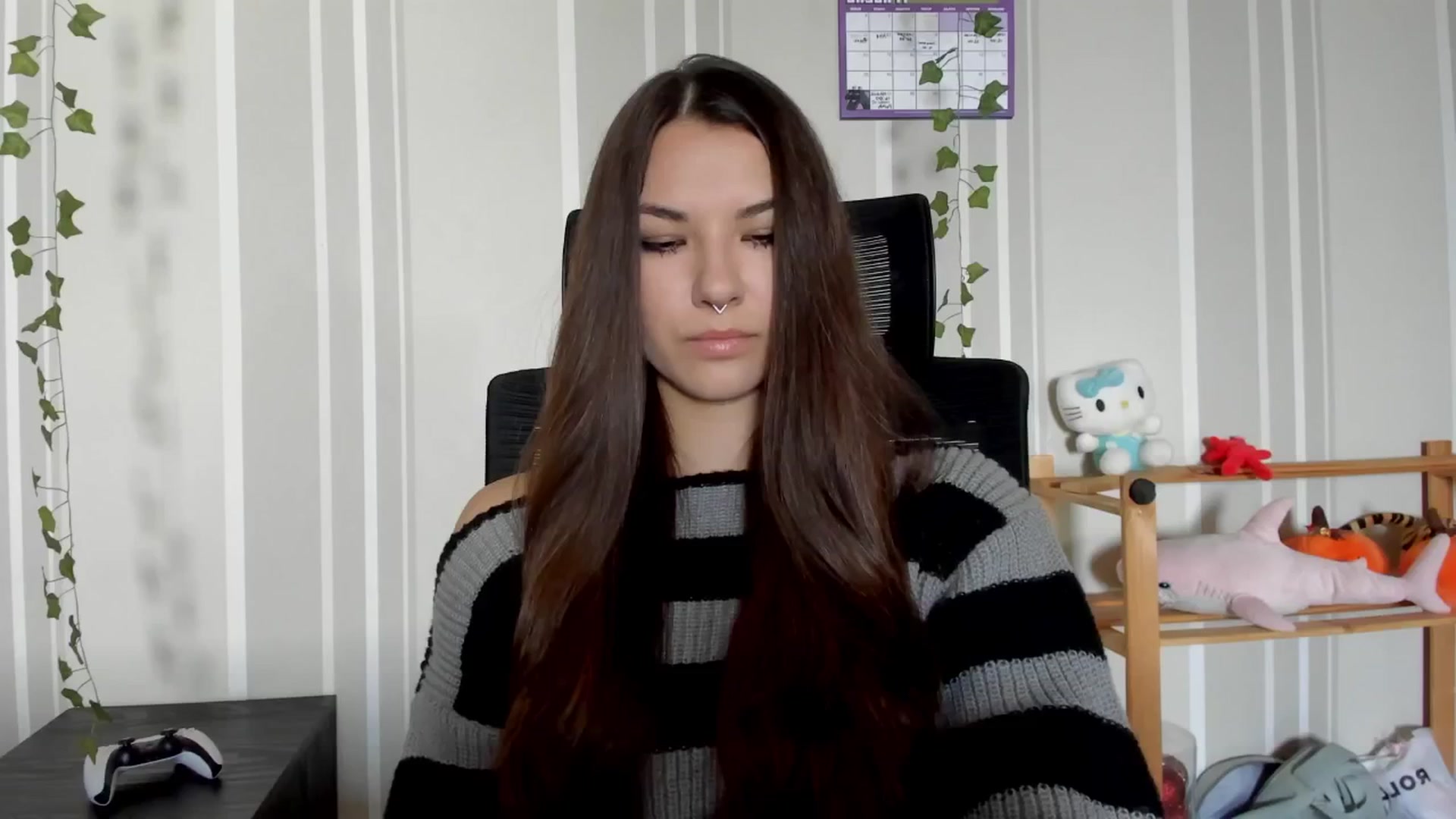 Gallery image thumbnail from AmnesiaGirl1's myfreecams stream on, 06/09/2025, 12:55 image 5 of 20