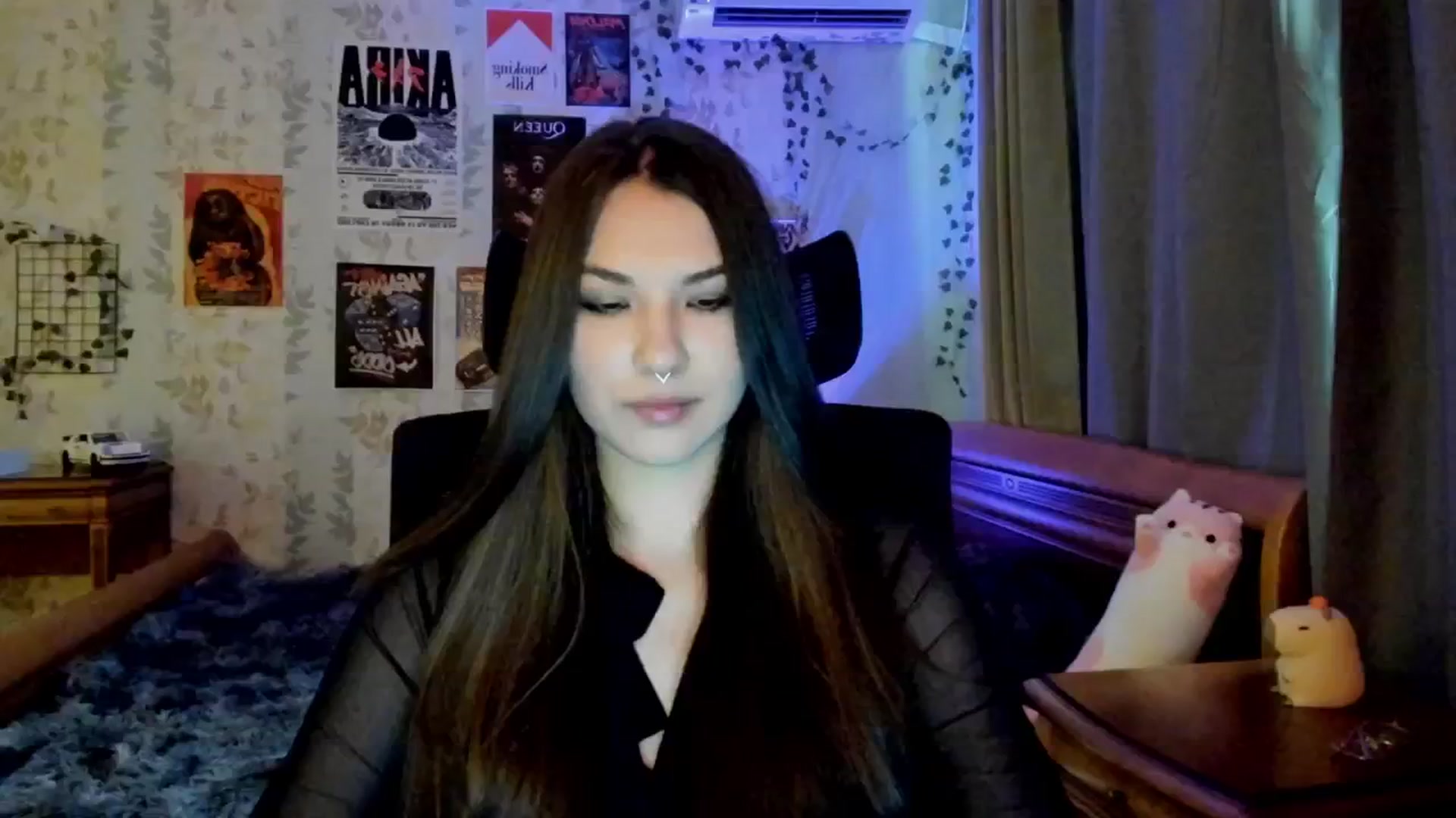 Gallery image thumbnail from AmnesiaGirl1's myfreecams stream on, 06/11/2025, 13:00 image 8 of 20