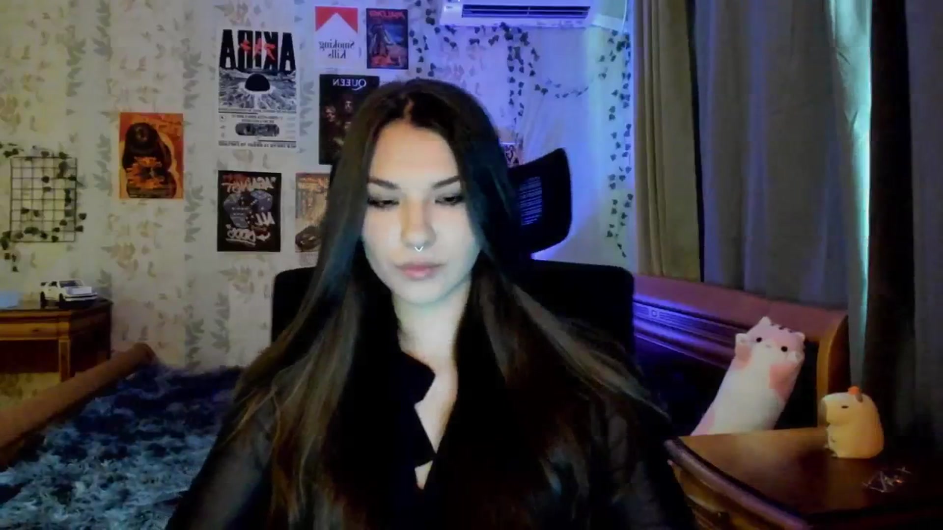 Gallery image thumbnail from AmnesiaGirl1's myfreecams stream on, 06/11/2025, 13:00 image 4 of 20