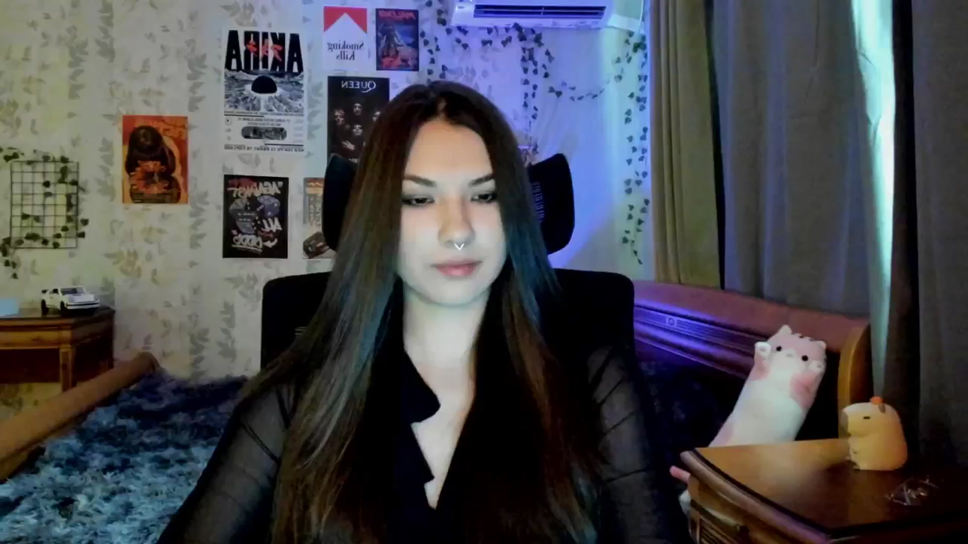 Gallery image thumbnail from AmnesiaGirl1's myfreecams stream on, 06/11/2025, 13:00 image 16 of 20