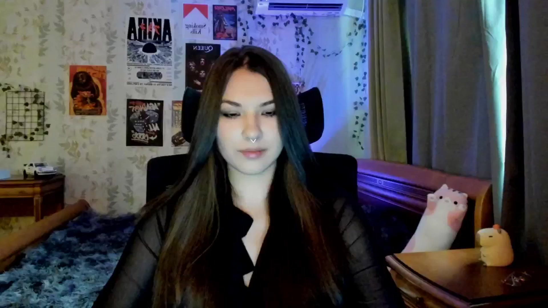 Gallery image thumbnail from AmnesiaGirl1's myfreecams stream on, 06/11/2025, 13:00 image 13 of 20