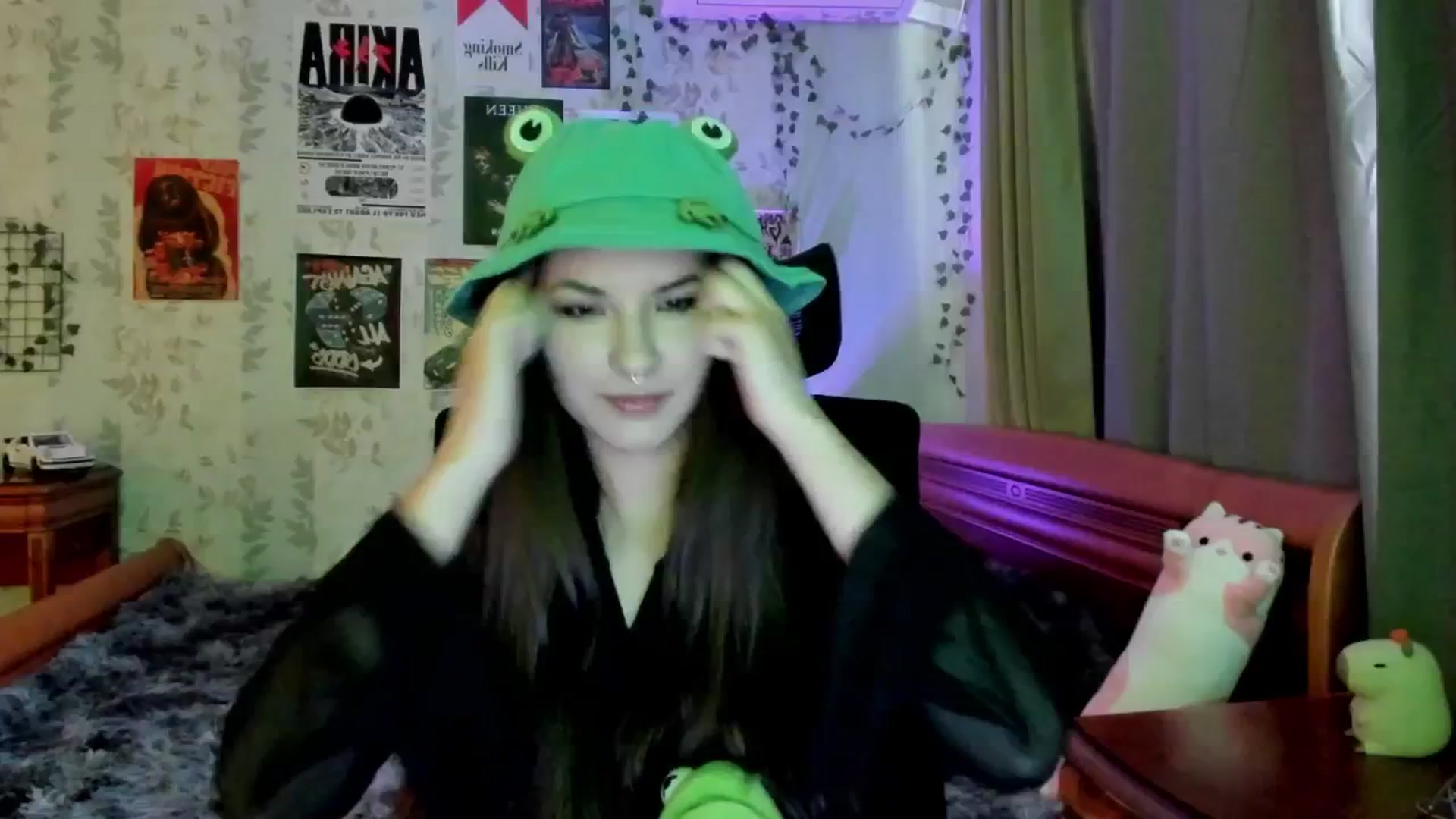 Gallery image thumbnail from AmnesiaGirl1's myfreecams stream on, 06/11/2025, 13:57 image 5 of 20