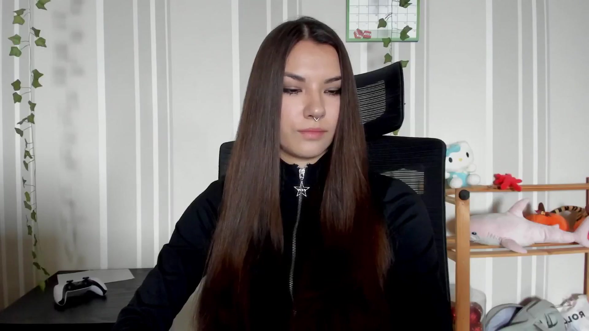 Gallery image thumbnail from AmnesiaGirl1's myfreecams stream on, 06/12/2025, 09:47 image 13 of 20