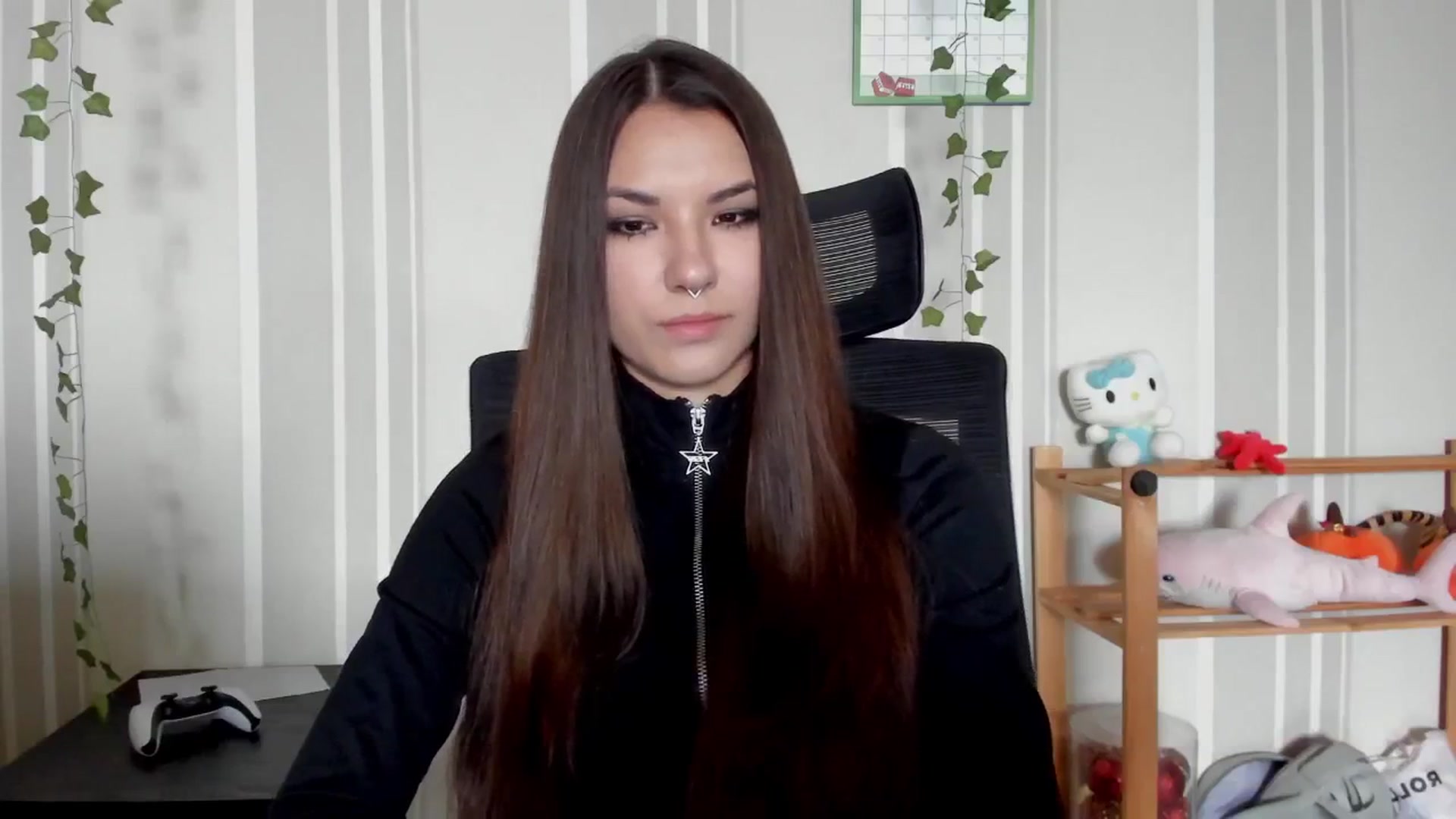 Gallery image thumbnail from AmnesiaGirl1's myfreecams stream on, 06/12/2025, 09:47 image 17 of 20