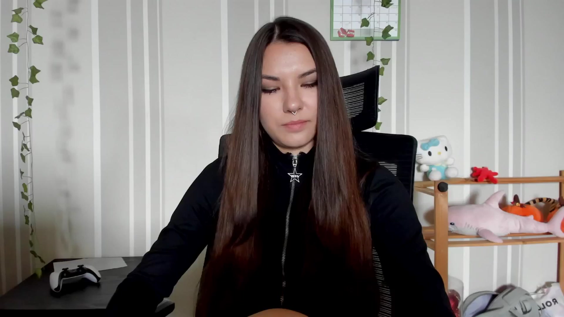 Gallery image thumbnail from AmnesiaGirl1's myfreecams stream on, 06/12/2025, 10:45 image 16 of 20