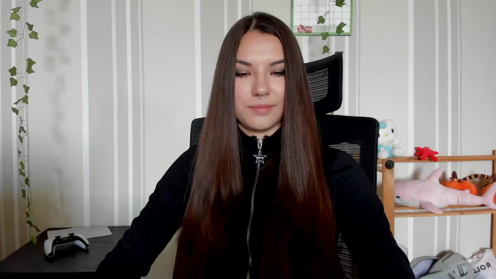Gallery image thumbnail from AmnesiaGirl1's myfreecams stream on, 06/12/2025, 10:45 image 9 of 20