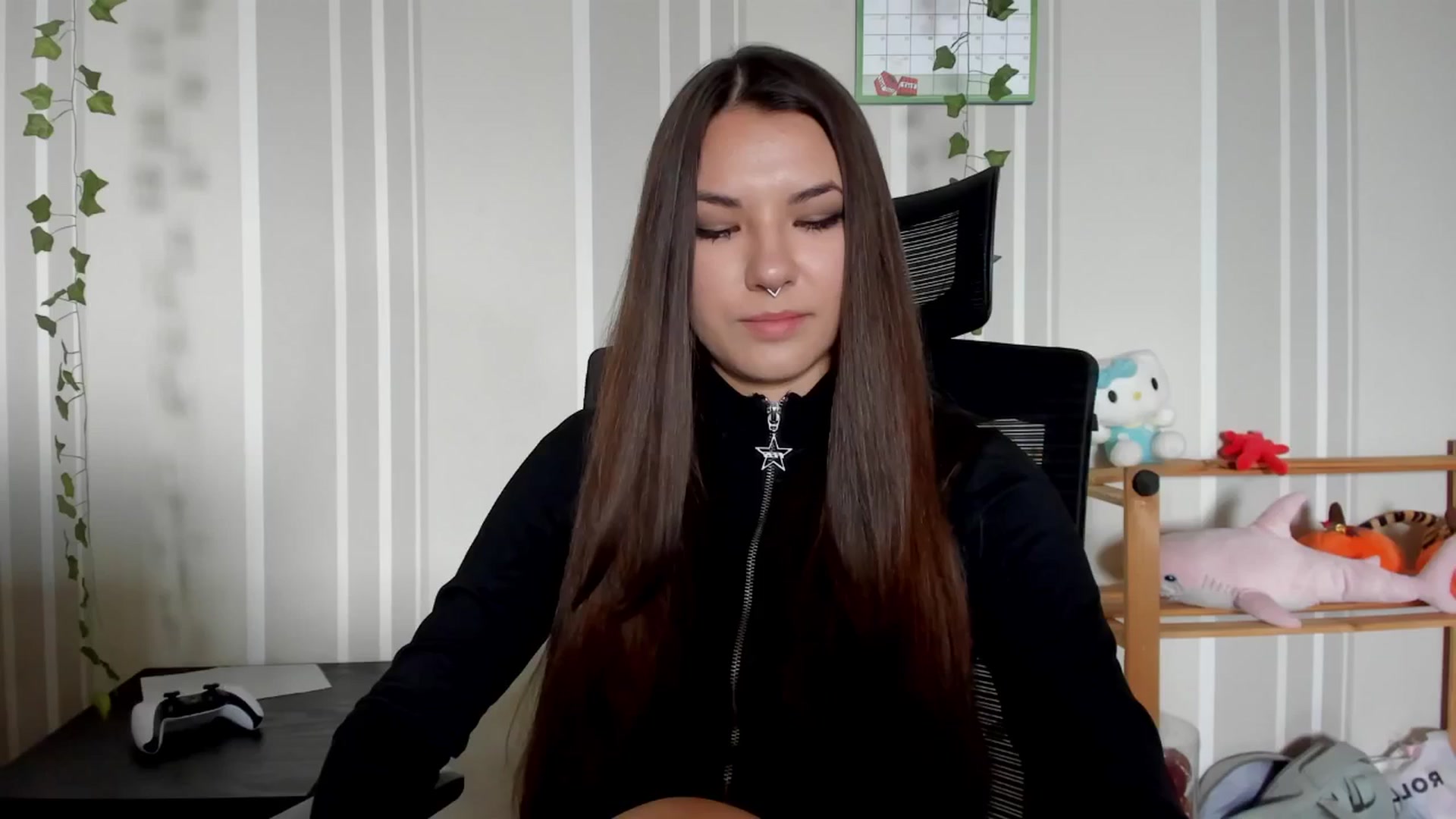 Gallery image thumbnail from AmnesiaGirl1's myfreecams stream on, 06/12/2025, 10:45 image 18 of 20
