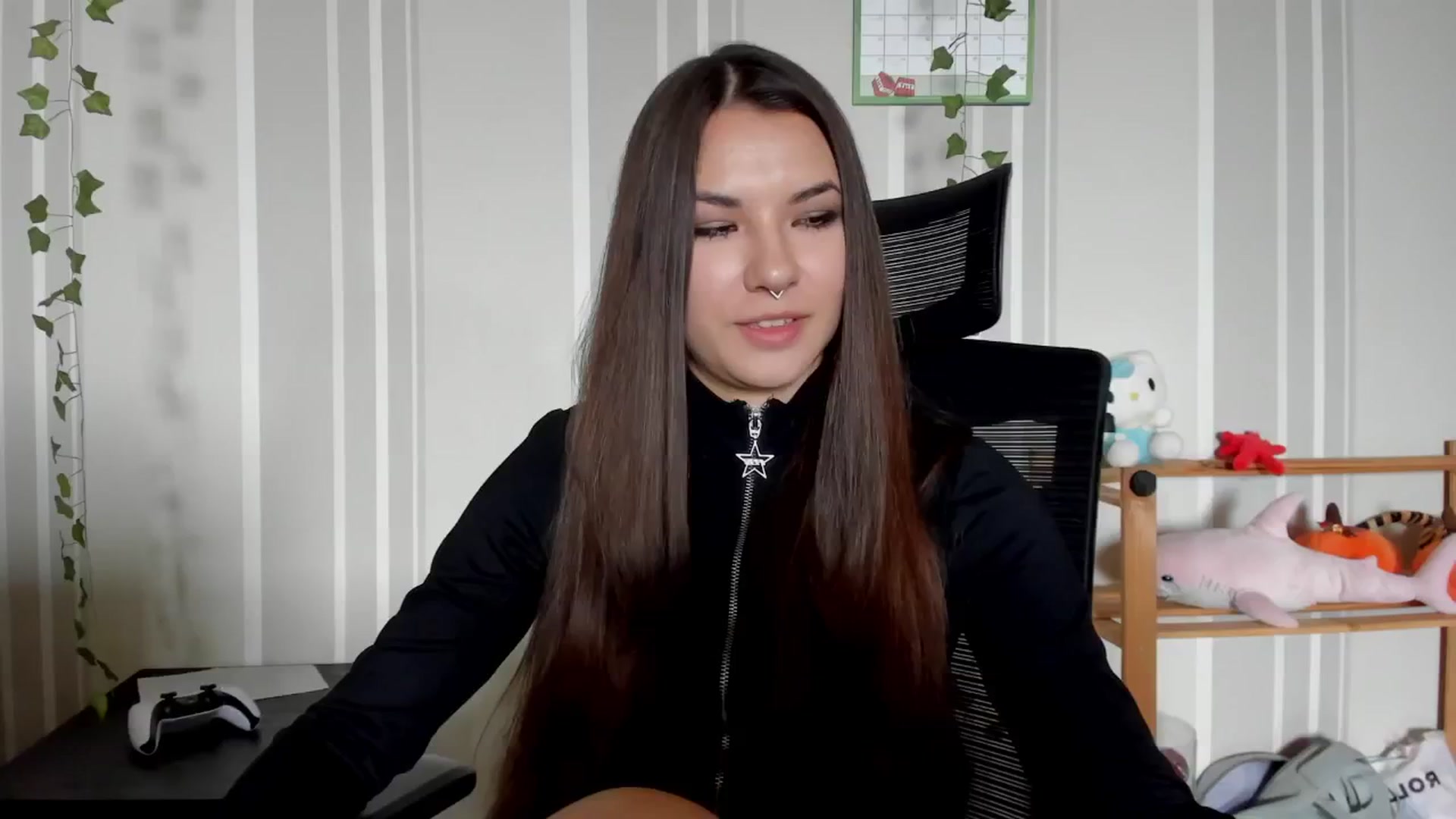 Gallery image thumbnail from AmnesiaGirl1's myfreecams stream on, 06/12/2025, 10:45 image 17 of 20