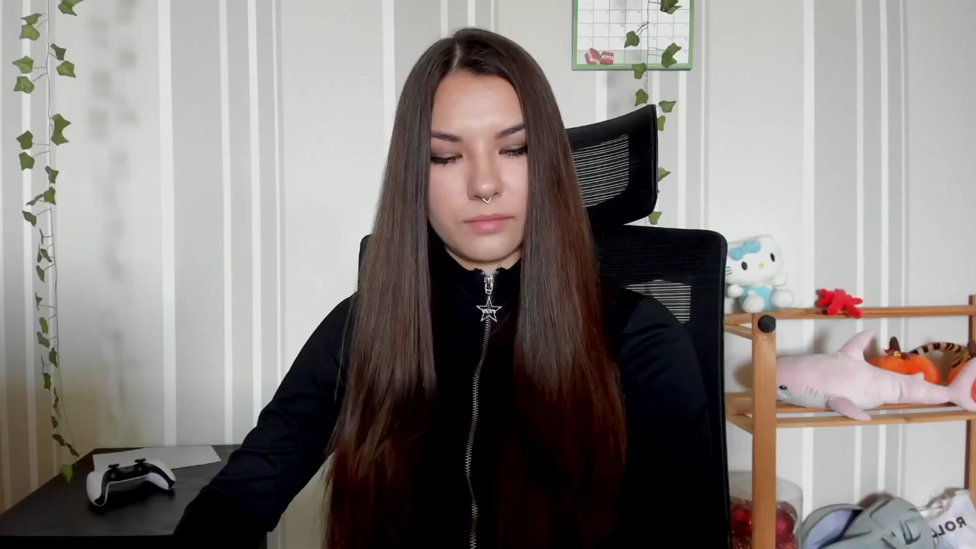 Gallery image thumbnail from AmnesiaGirl1's myfreecams stream on, 06/12/2025, 10:45 image 11 of 20