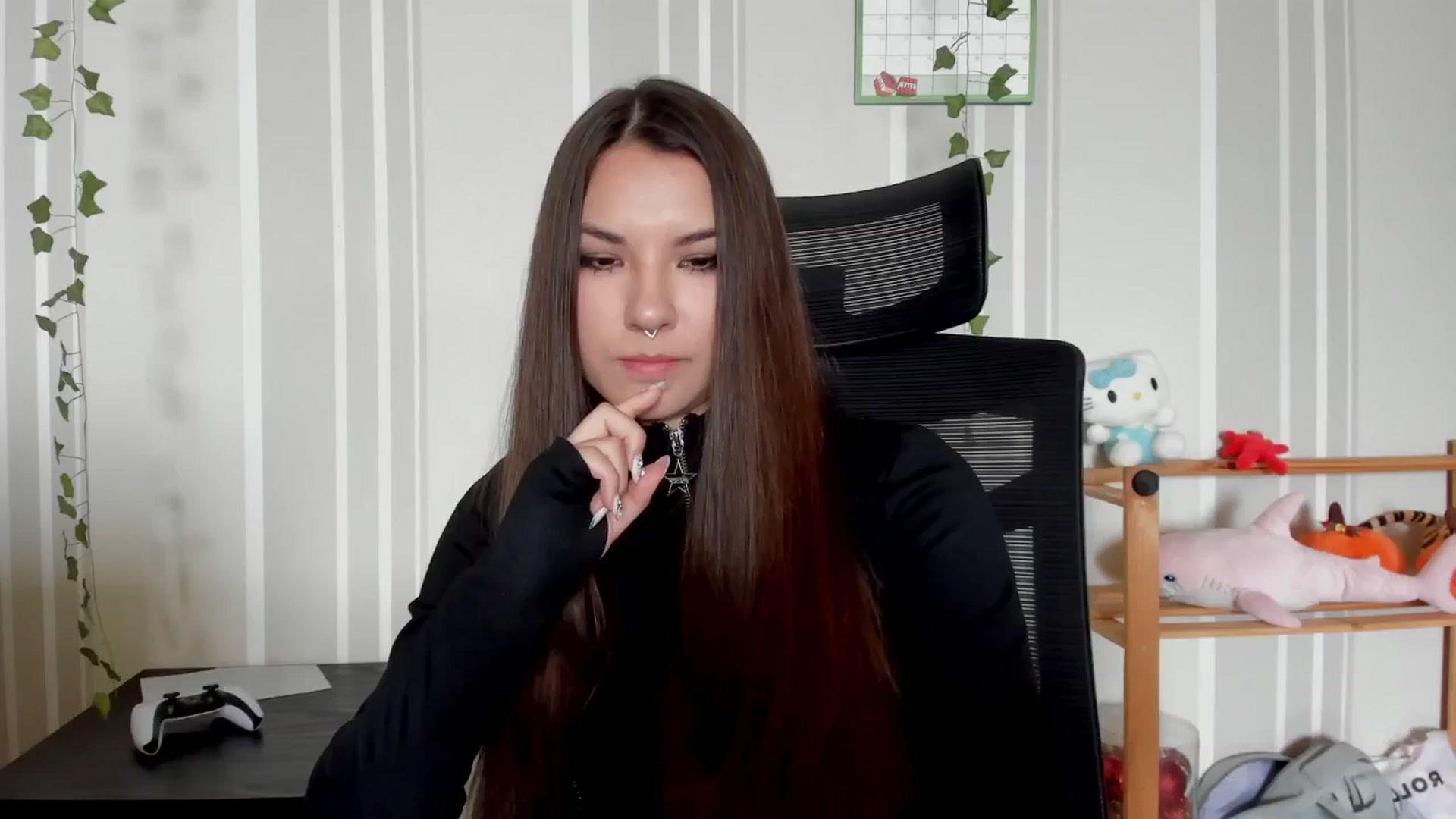 Gallery image thumbnail from AmnesiaGirl1's myfreecams stream on, 06/12/2025, 10:45 image 4 of 20