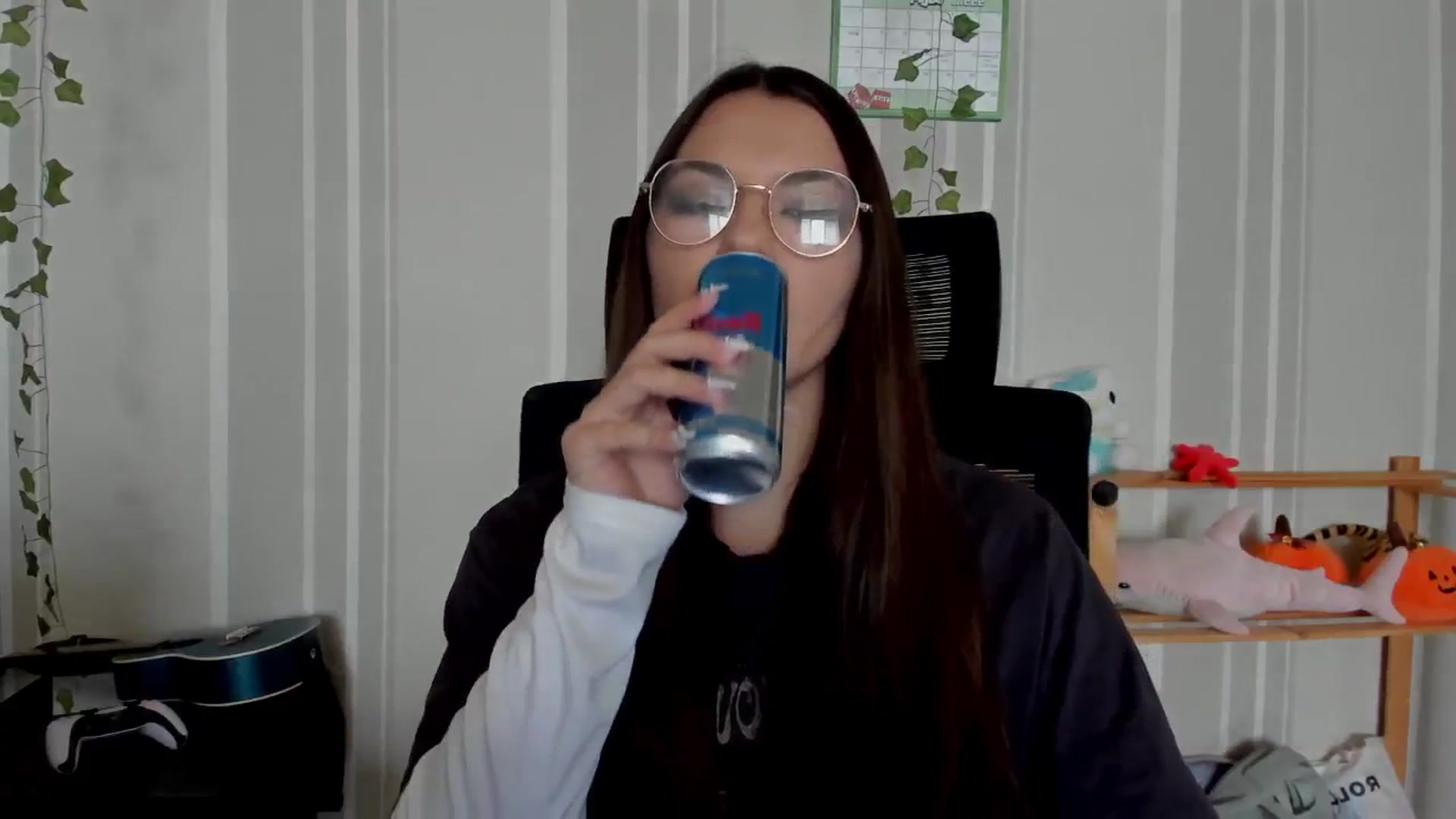 Gallery image thumbnail from AmnesiaGirl1's myfreecams stream on, 06/15/2025, 09:51 image 12 of 20