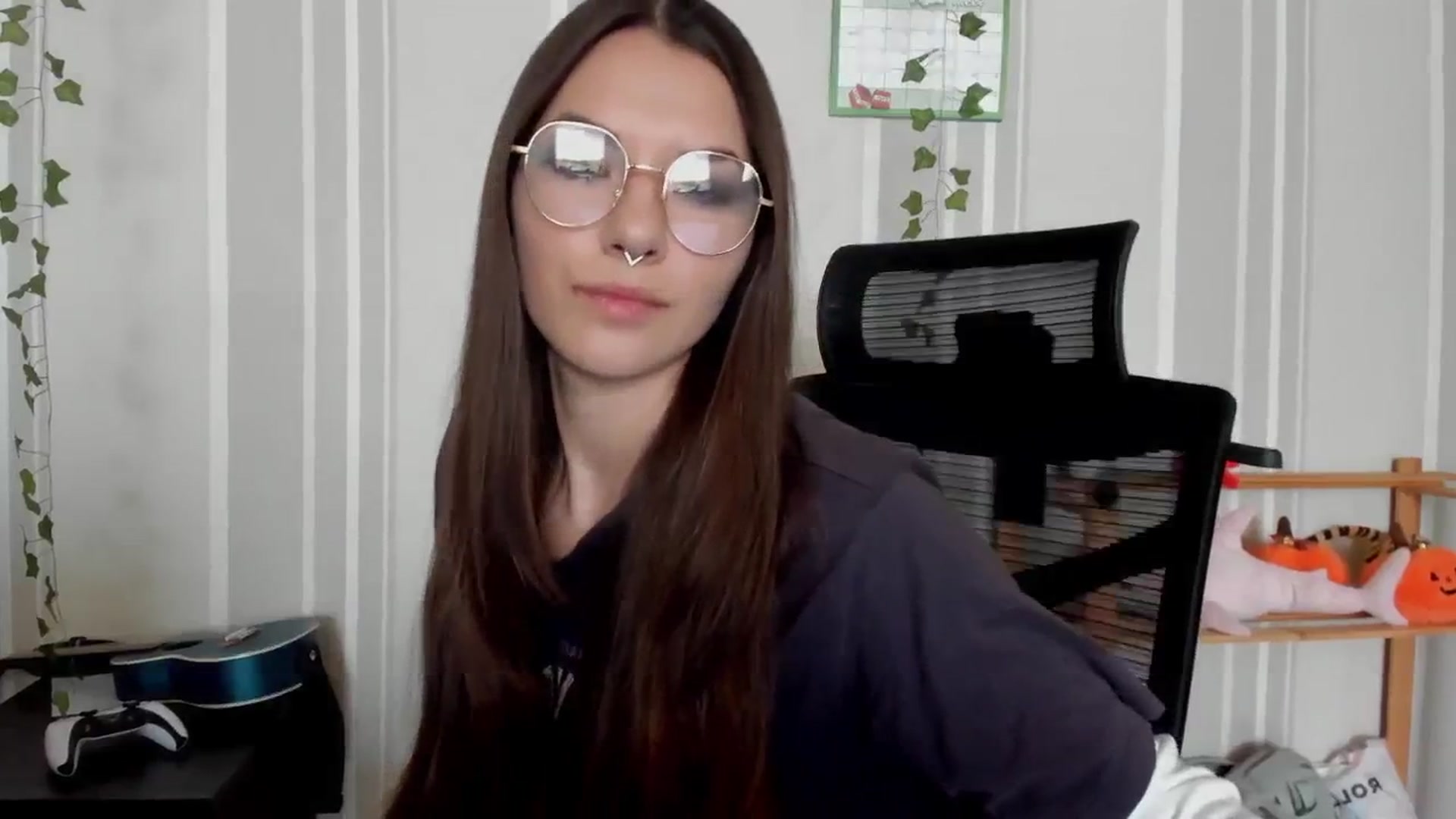 Gallery image thumbnail from AmnesiaGirl1's myfreecams stream on, 06/15/2025, 09:51 image 7 of 20