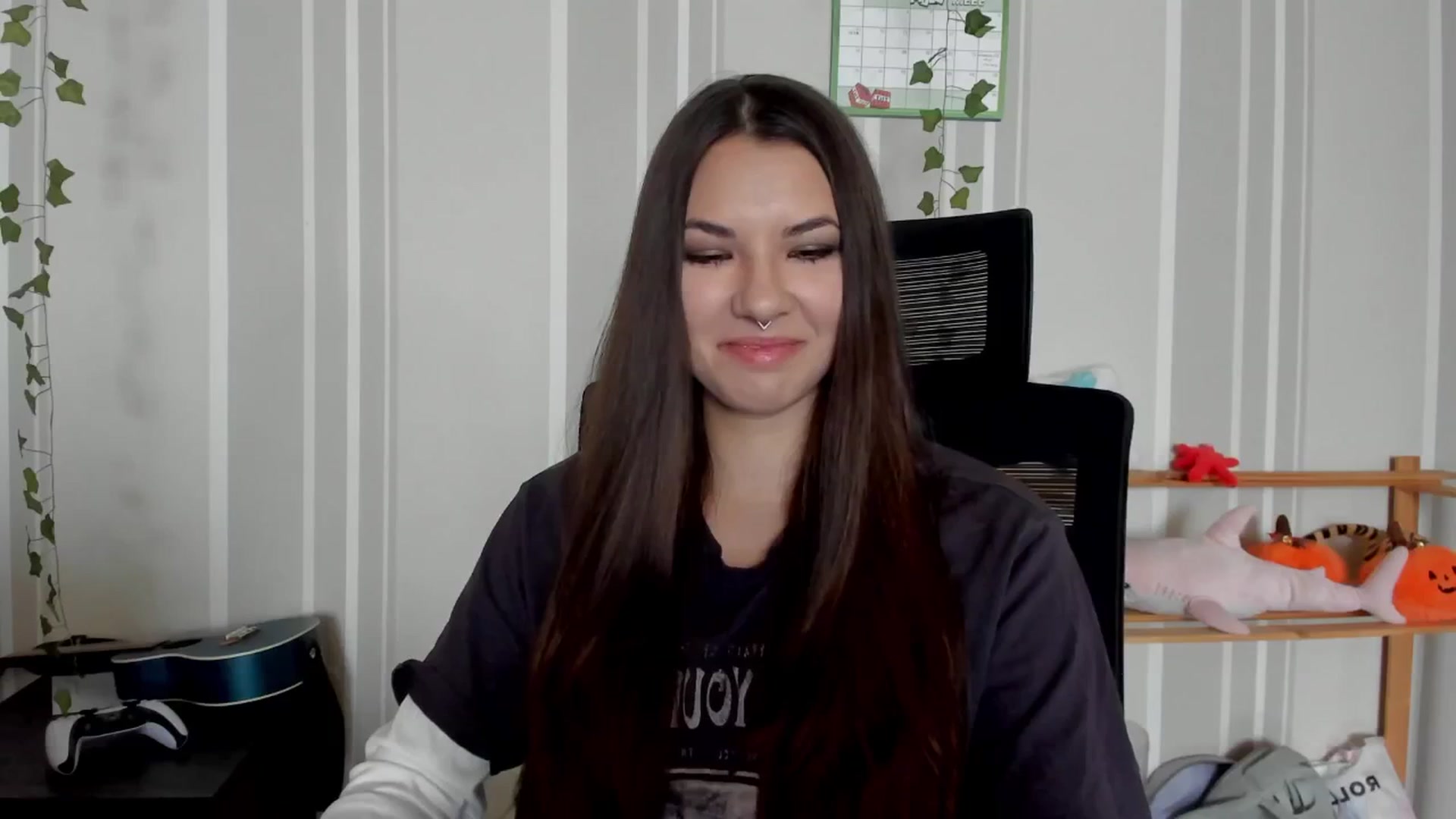Gallery image thumbnail from AmnesiaGirl1's myfreecams stream on, 06/15/2025, 11:11 image 13 of 20