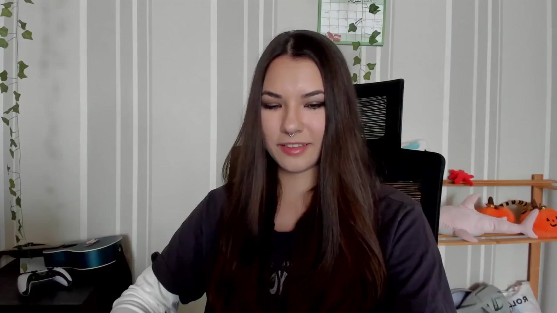 Gallery image thumbnail from AmnesiaGirl1's myfreecams stream on, 06/15/2025, 11:11 image 6 of 20