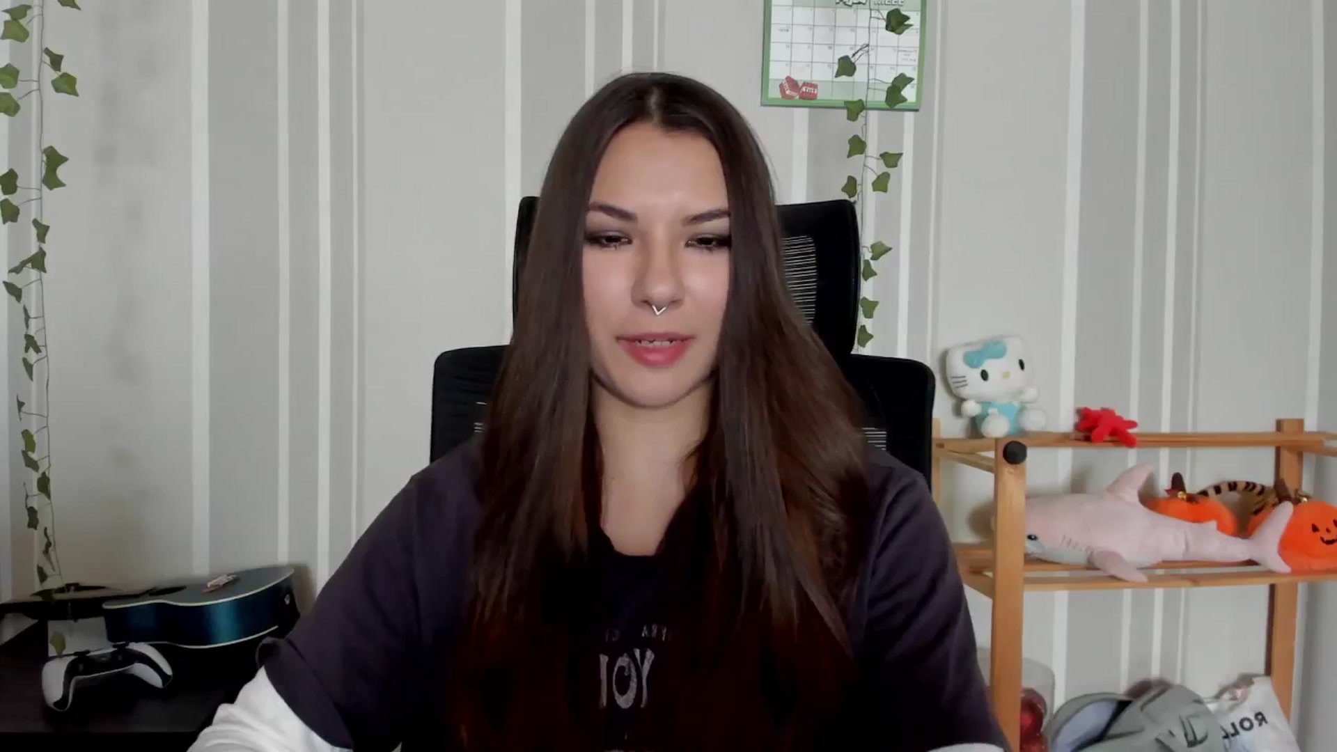 Gallery image thumbnail from AmnesiaGirl1's myfreecams stream on, 06/15/2025, 11:11 image 5 of 20