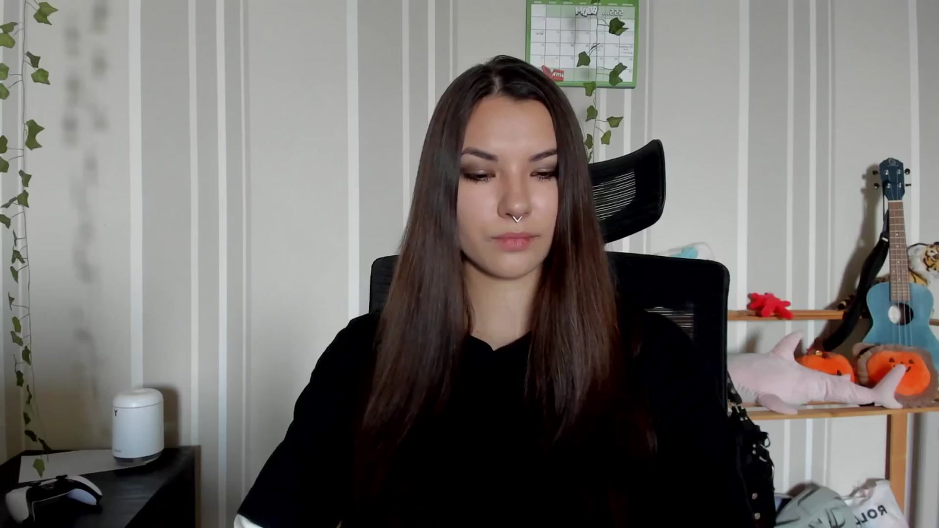 Gallery image thumbnail from AmnesiaGirl1's myfreecams stream on, 06/17/2025, 15:02 image 6 of 20