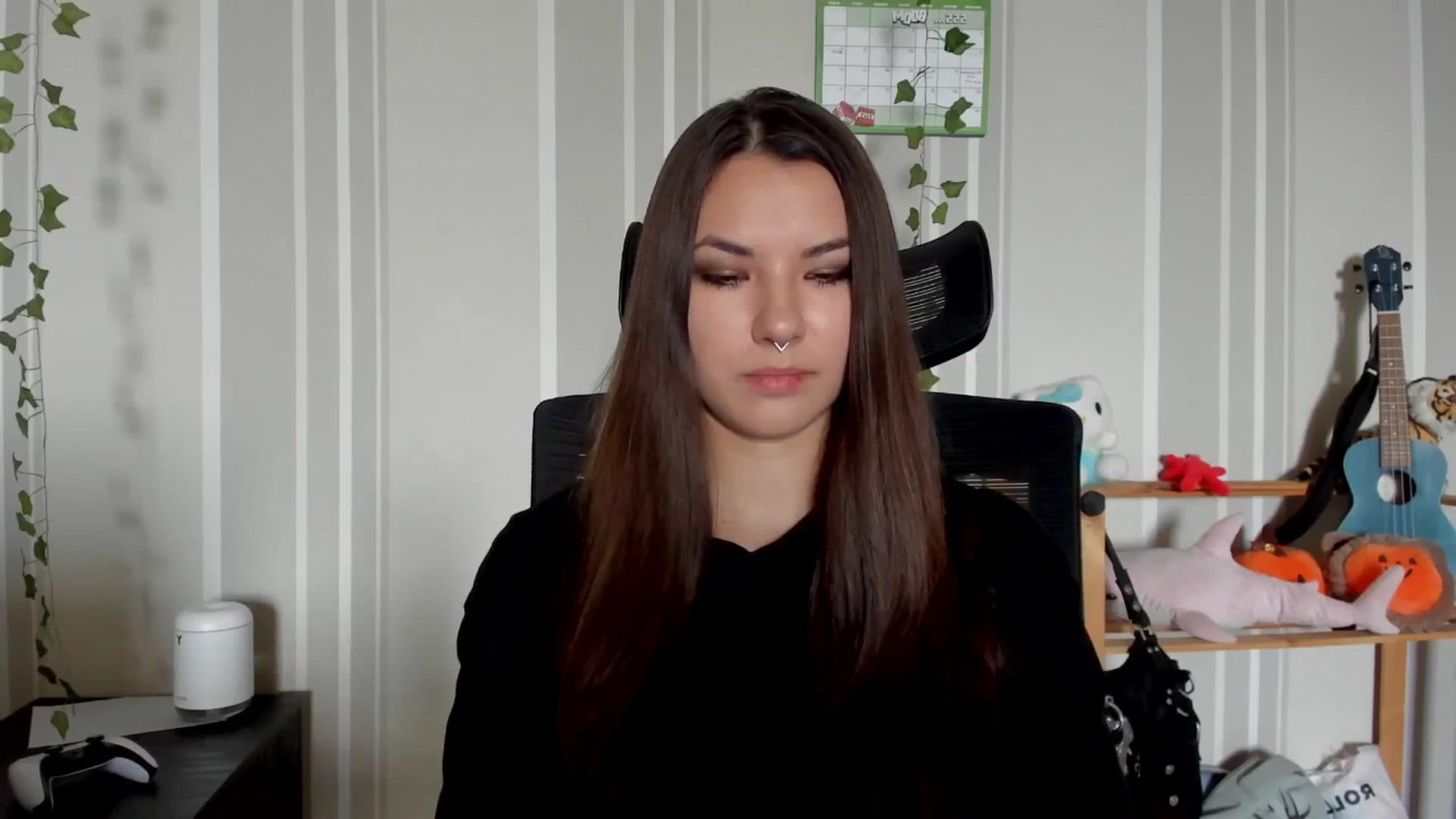 Gallery image thumbnail from AmnesiaGirl1's myfreecams stream on, 06/17/2025, 15:02 image 11 of 20