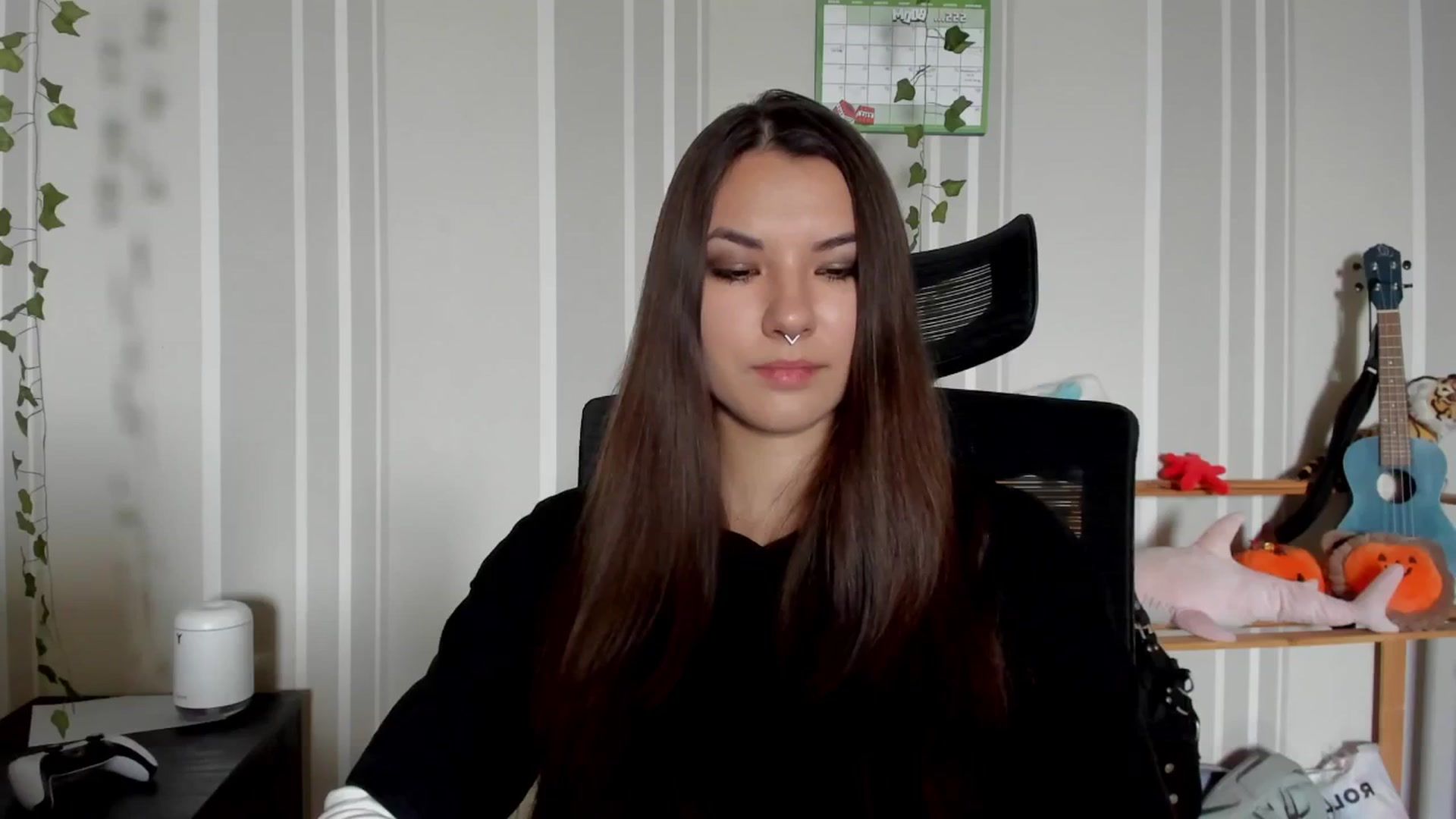Gallery image thumbnail from AmnesiaGirl1's myfreecams stream on, 06/17/2025, 15:02 image 13 of 20