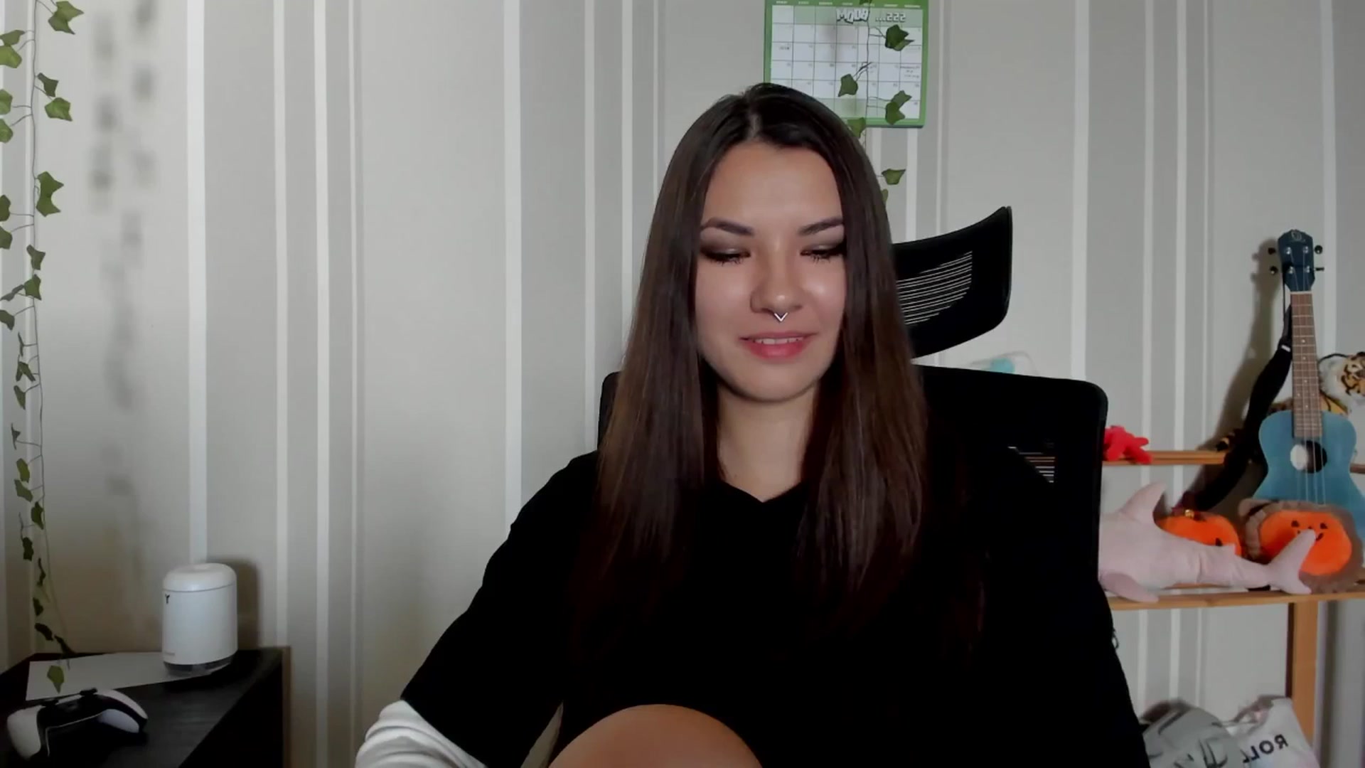 Gallery image thumbnail from AmnesiaGirl1's myfreecams stream on, 06/17/2025, 15:02 image 19 of 20