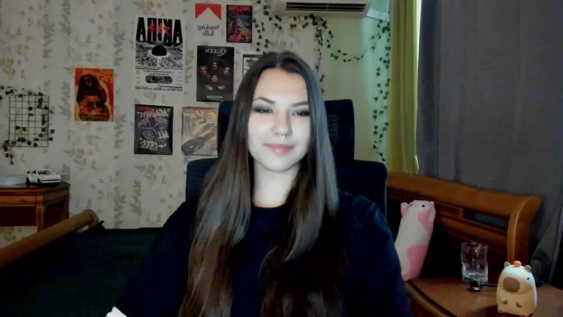 Gallery image thumbnail from AmnesiaGirl1's myfreecams stream on, 06/18/2025, 14:45 image 18 of 20