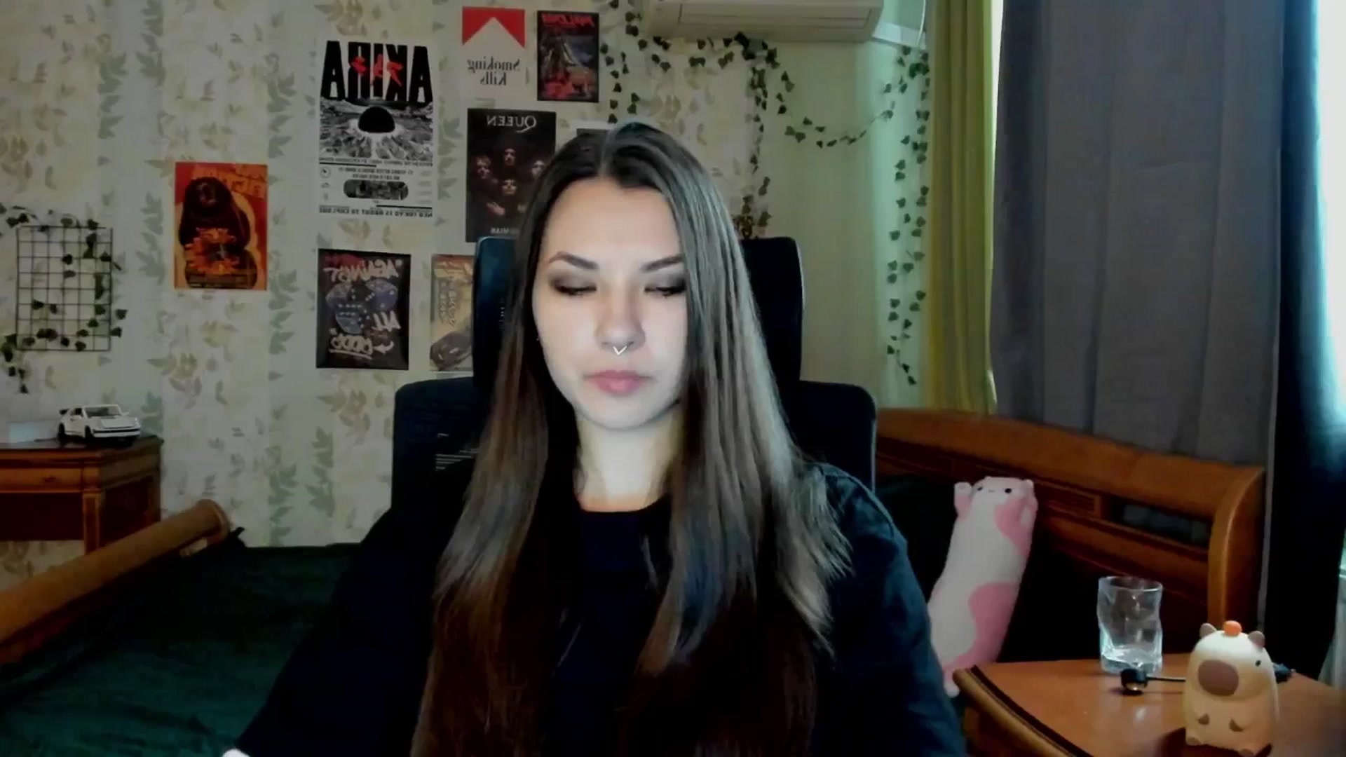 Gallery image thumbnail from AmnesiaGirl1's myfreecams stream on, 06/18/2025, 14:45 image 1 of 20