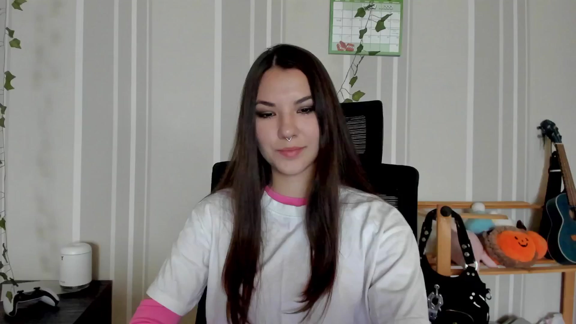 Gallery image thumbnail from AmnesiaGirl1's myfreecams stream on, 06/19/2025, 13:53 image 20 of 20