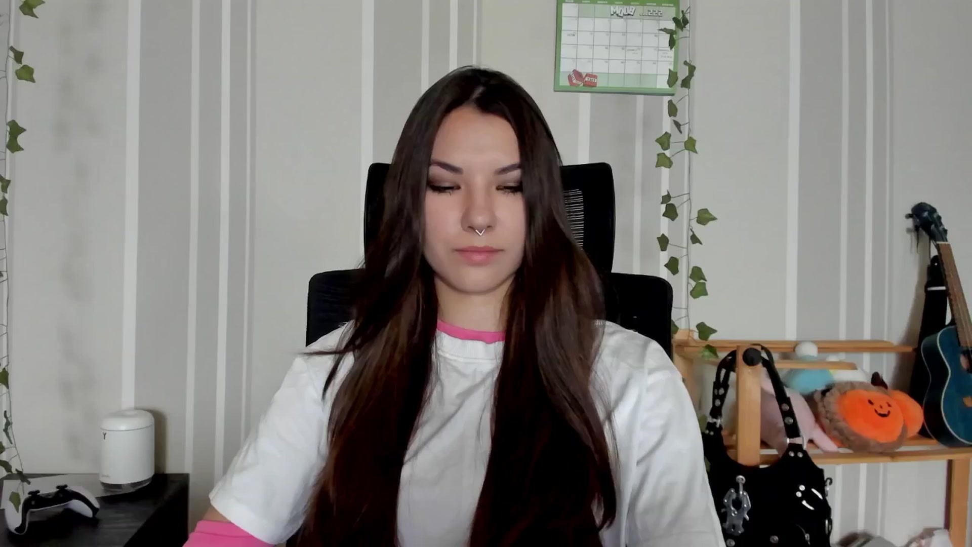 Gallery image thumbnail from AmnesiaGirl1's myfreecams stream on, 06/19/2025, 13:53 image 1 of 20