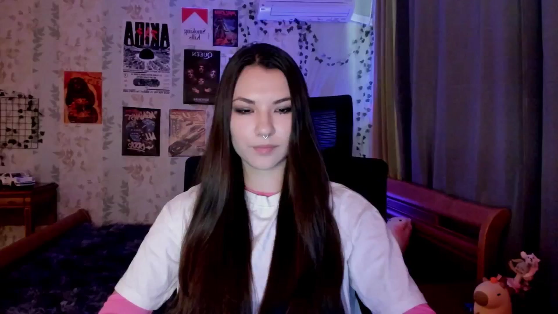 Gallery image thumbnail from AmnesiaGirl1's myfreecams stream on, 06/20/2025, 10:19 image 15 of 20