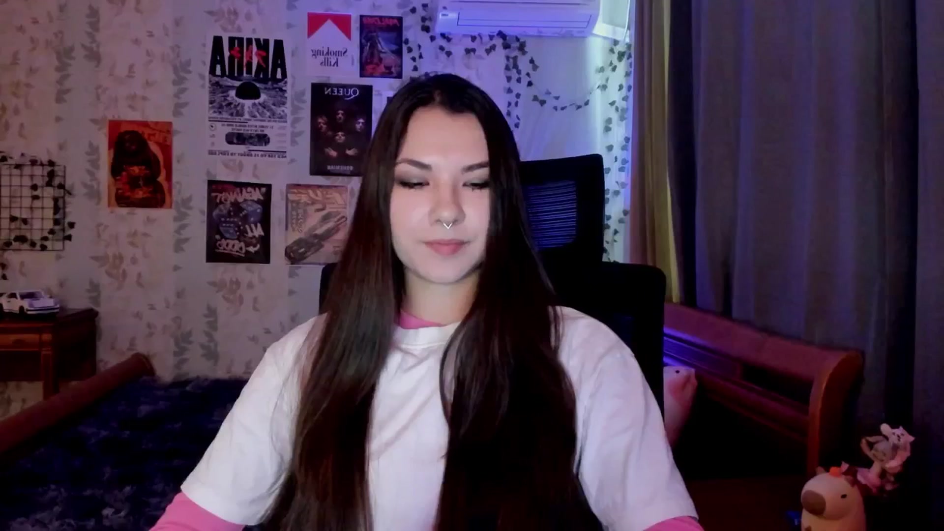 Gallery image thumbnail from AmnesiaGirl1's myfreecams stream on, 06/20/2025, 10:19 image 9 of 20