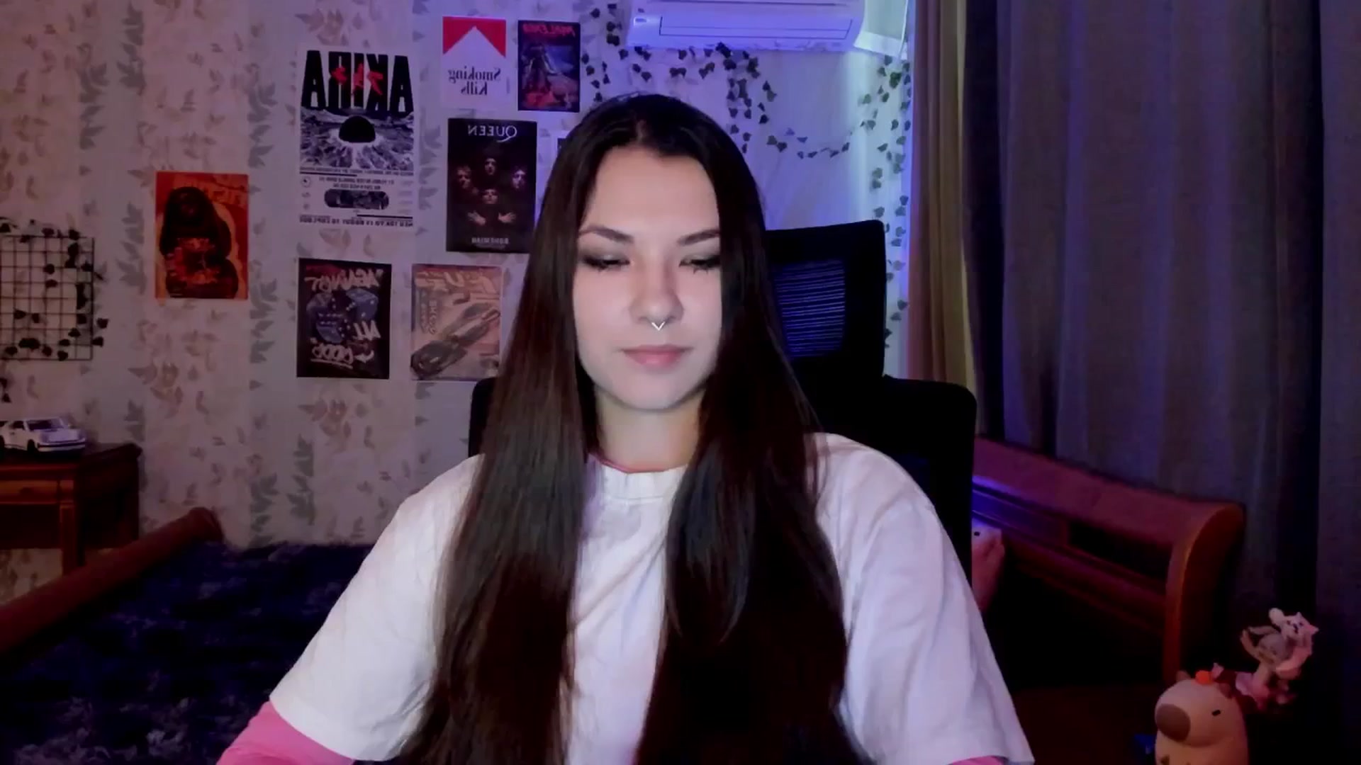 Gallery image thumbnail from AmnesiaGirl1's myfreecams stream on, 06/20/2025, 10:19 image 3 of 20