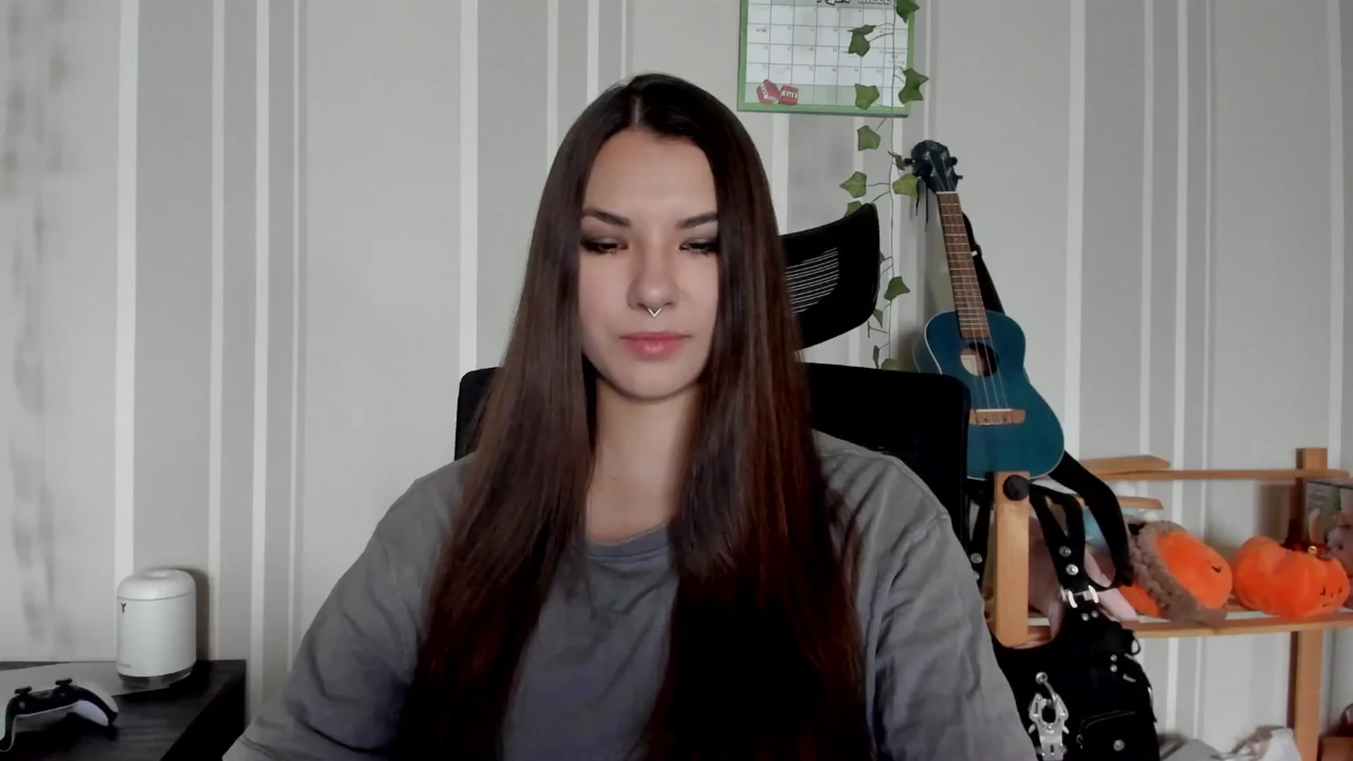 Gallery image thumbnail from AmnesiaGirl1's myfreecams stream on, 06/21/2025, 14:05 image 4 of 20