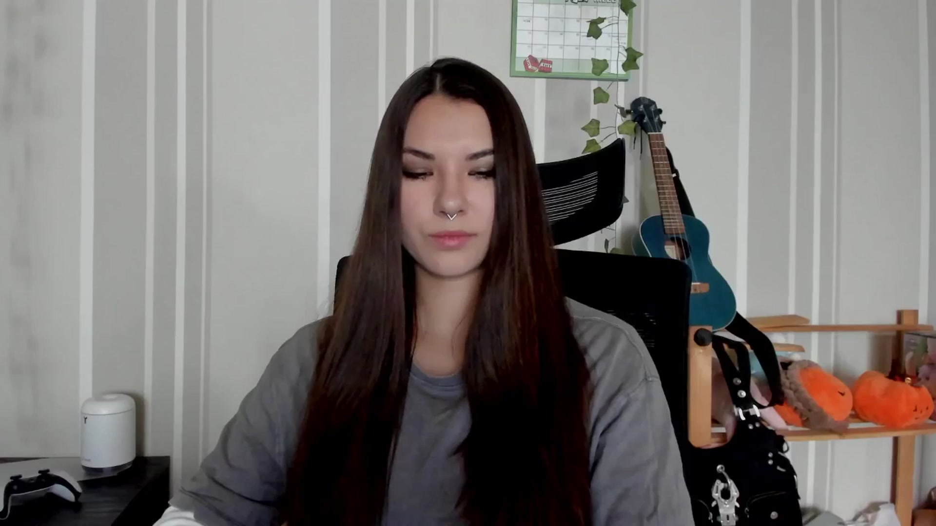 Gallery image thumbnail from AmnesiaGirl1's myfreecams stream on, 06/21/2025, 14:05 image 7 of 20