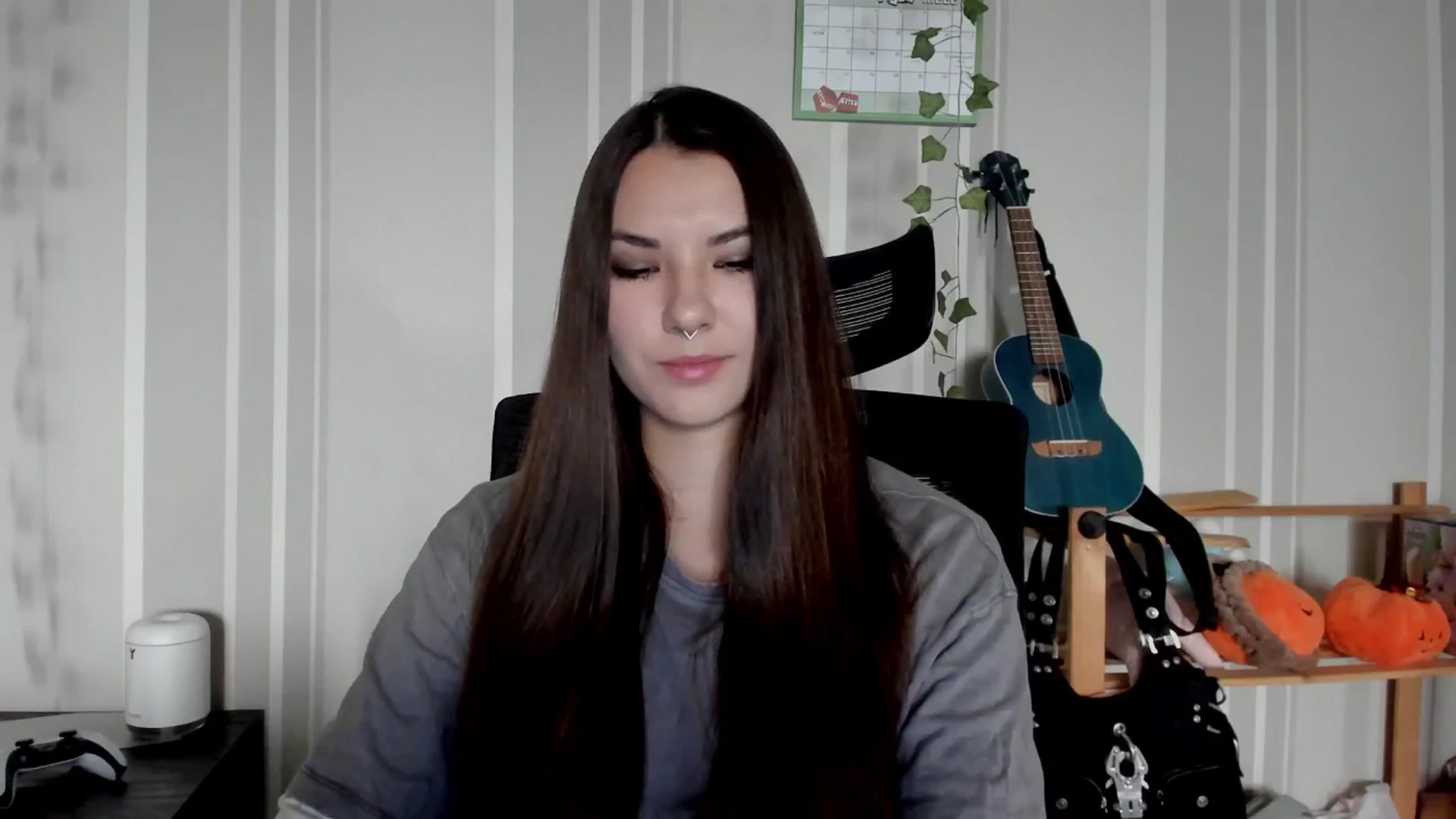 Gallery image thumbnail from AmnesiaGirl1's myfreecams stream on, 06/21/2025, 14:05 image 14 of 20