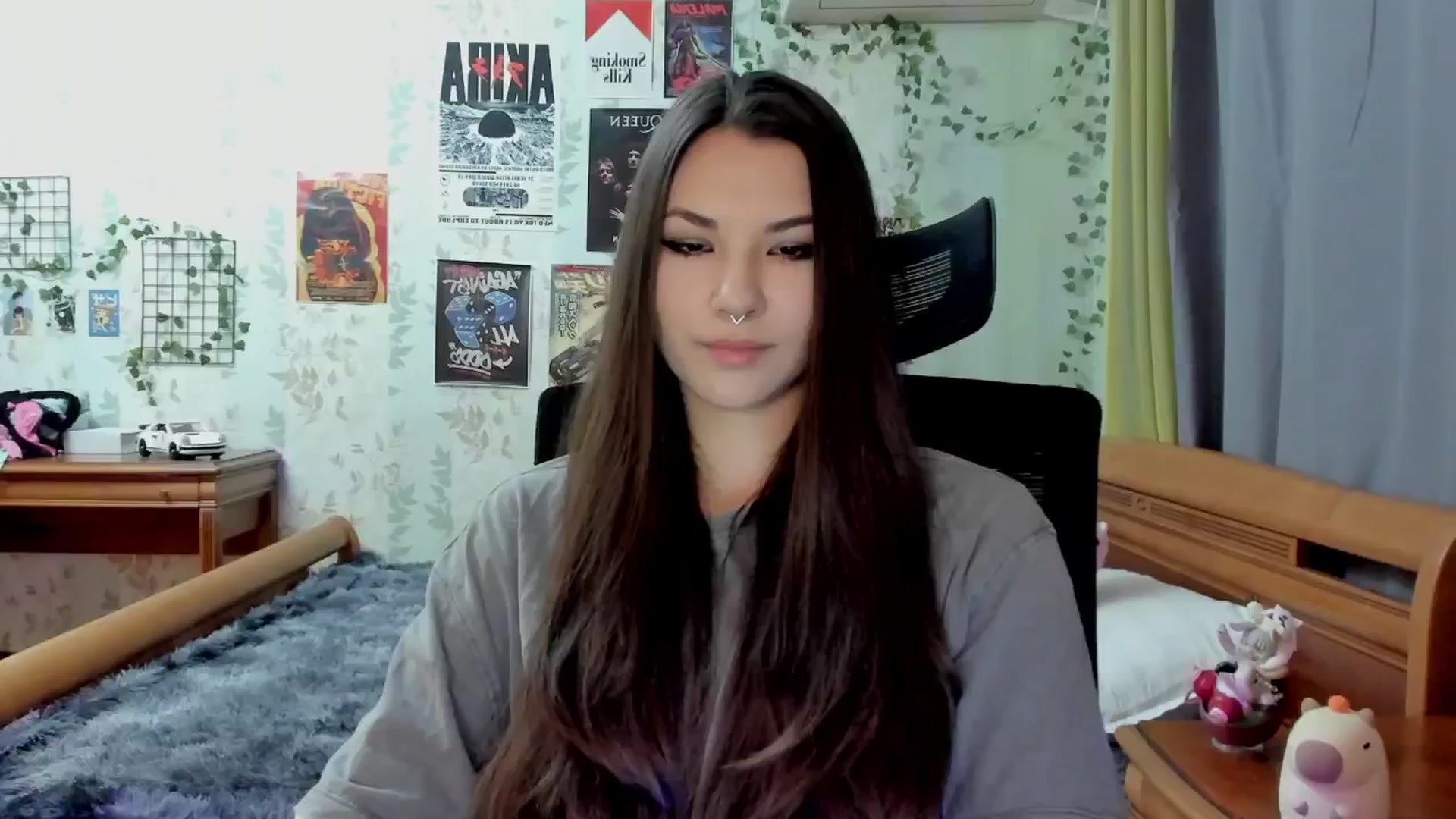 Gallery image thumbnail from AmnesiaGirl1's myfreecams stream on, 06/23/2025, 13:49 image 3 of 20