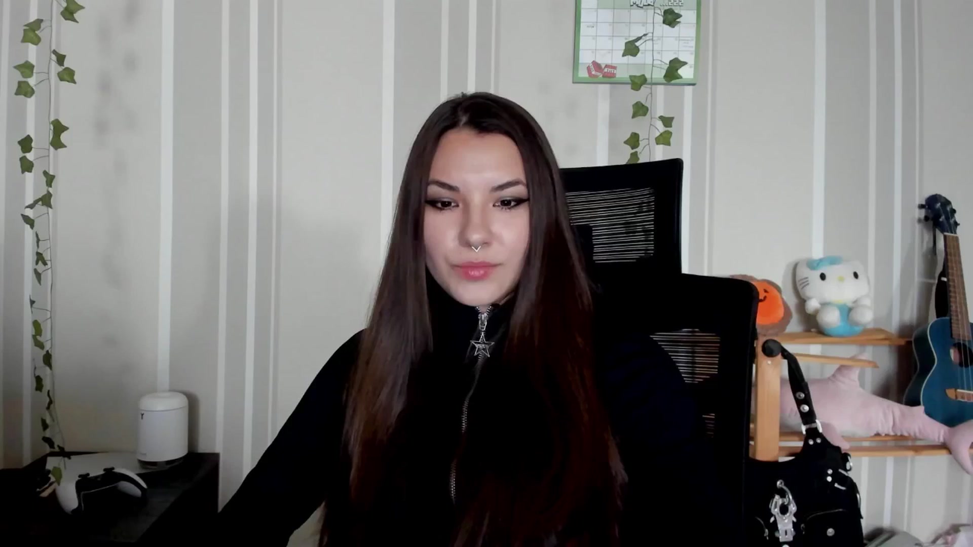 Gallery image thumbnail from AmnesiaGirl1's myfreecams stream on, 06/25/2025, 15:10 image 19 of 20