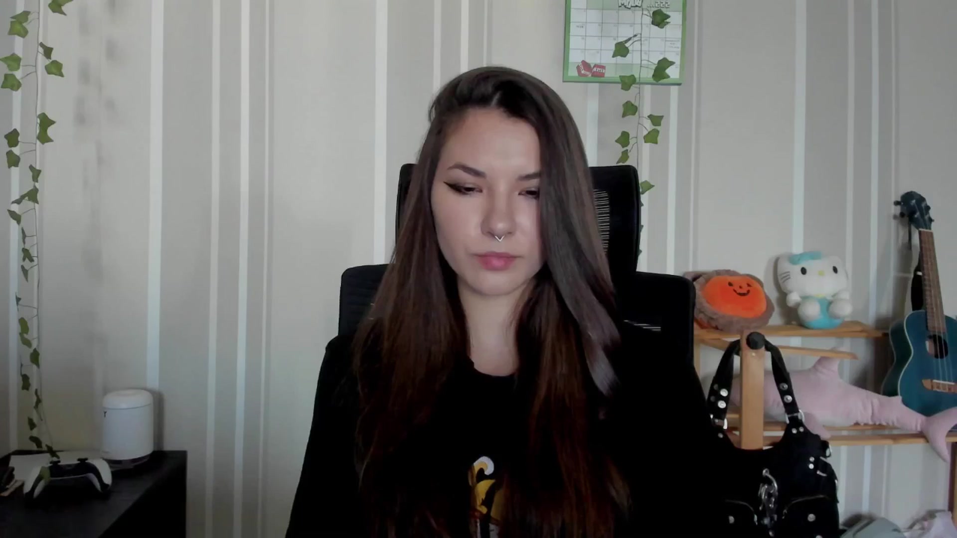 Gallery image thumbnail from AmnesiaGirl1's myfreecams stream on, 06/26/2025, 15:30 image 15 of 20