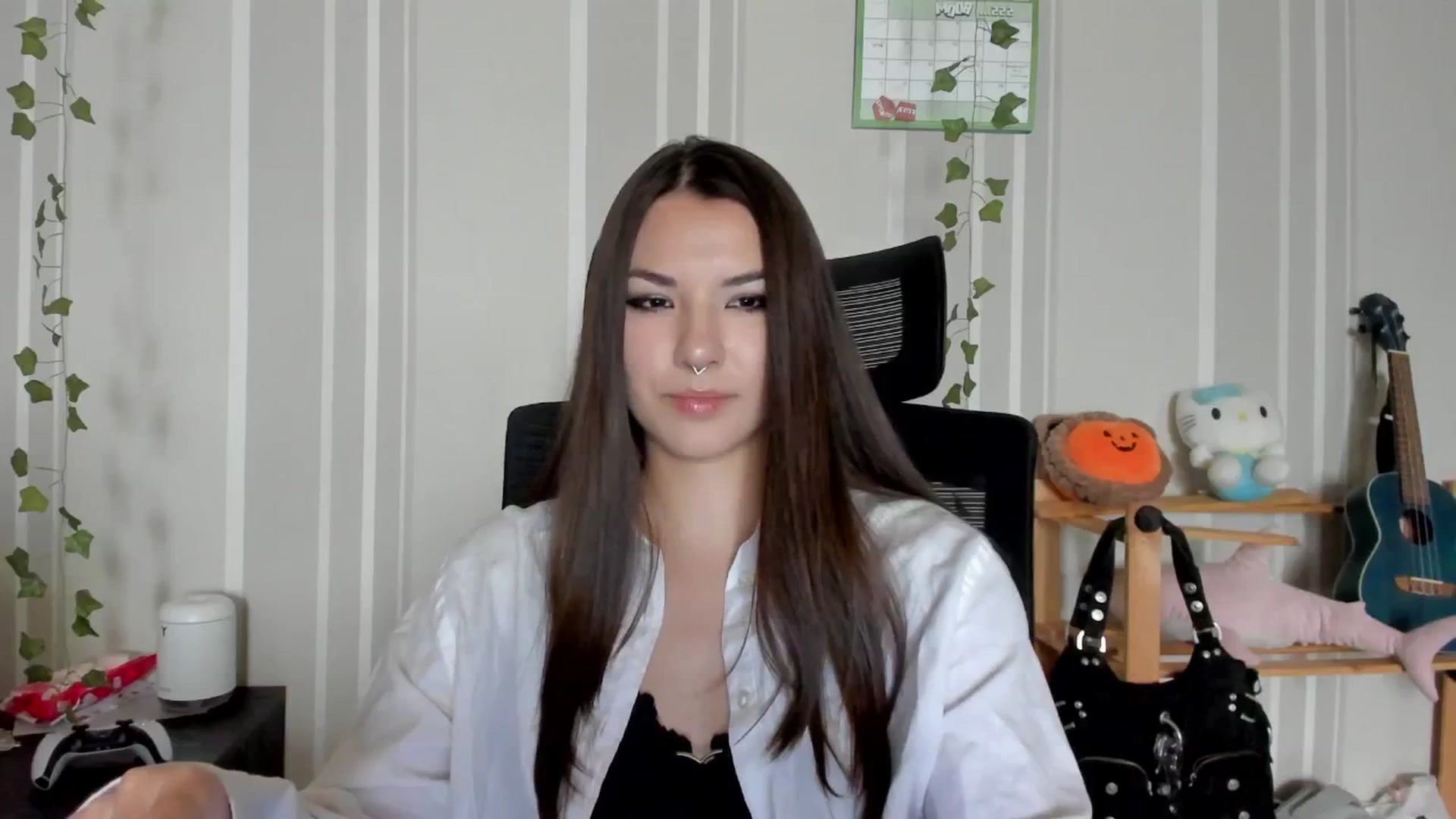 Gallery image thumbnail from AmnesiaGirl1's myfreecams stream on, 06/27/2025, 15:04 image 19 of 20
