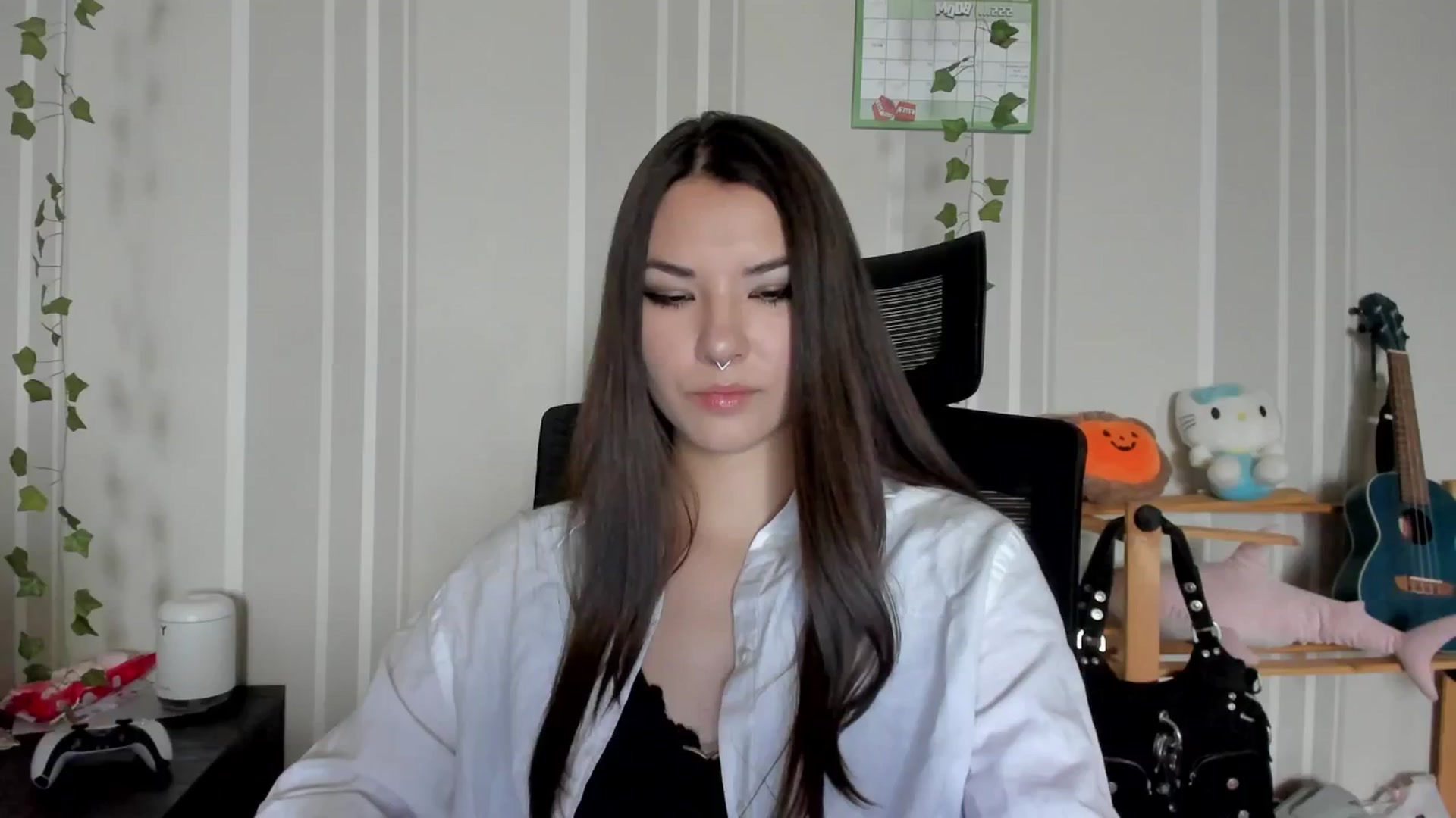 Gallery image thumbnail from AmnesiaGirl1's myfreecams stream on, 06/27/2025, 15:04 image 4 of 20