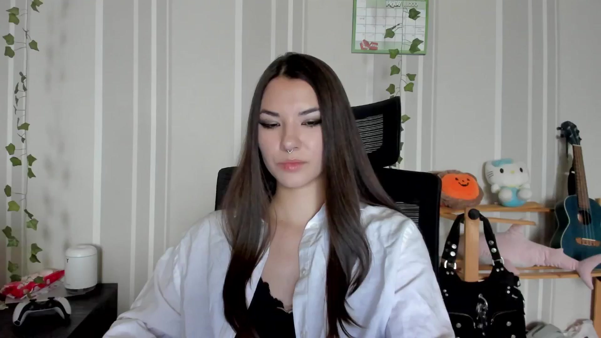Gallery image thumbnail from AmnesiaGirl1's myfreecams stream on, 06/27/2025, 15:04 image 9 of 20