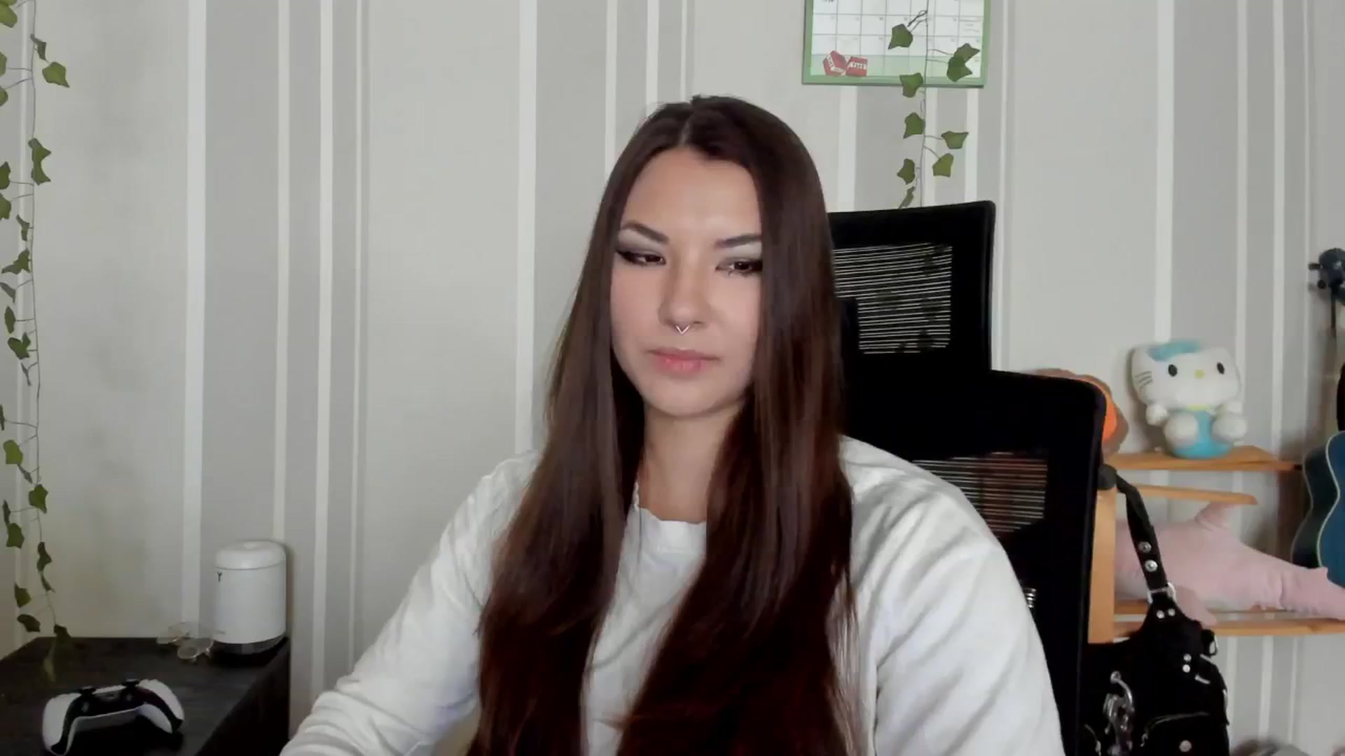Gallery image thumbnail from AmnesiaGirl1's myfreecams stream on, 06/30/2025, 11:33 image 3 of 20