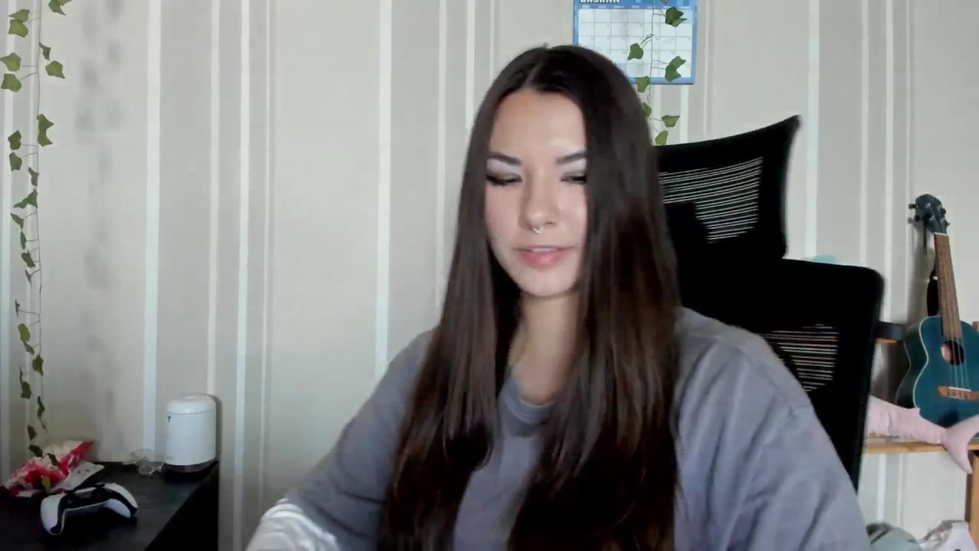 Gallery image thumbnail from AmnesiaGirl1's myfreecams stream on, 07/01/2025, 16:36 image 11 of 20