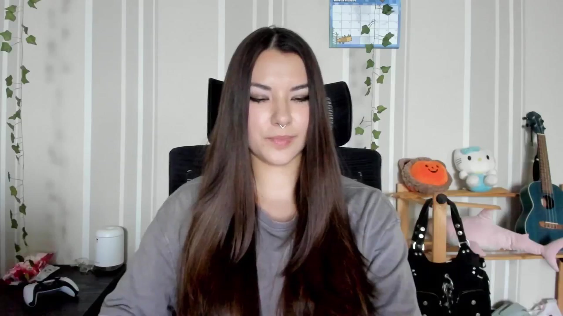 Gallery image thumbnail from AmnesiaGirl1's myfreecams stream on, 07/01/2025, 16:36 image 16 of 20